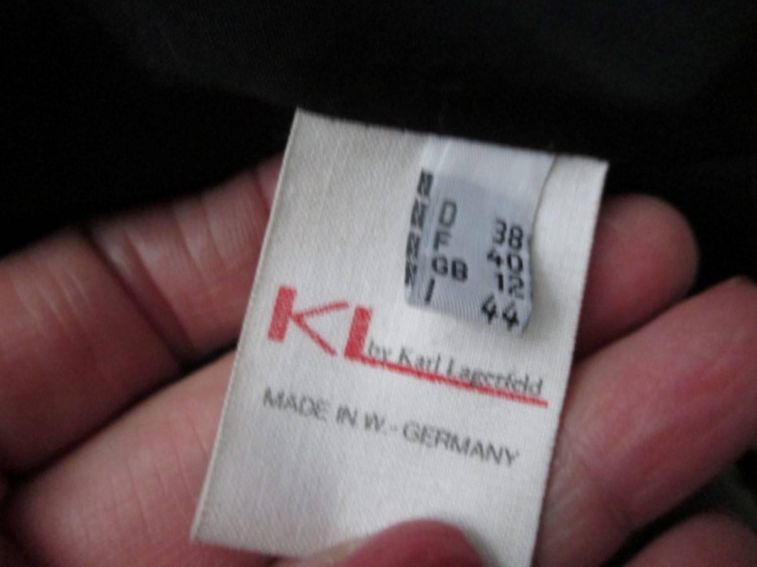 Karl Lagerfeld Schwarzer Mantel aus Kaschmirwolle für Damen oder Herren im Angebot