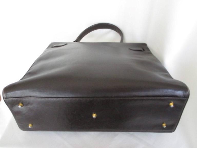 Black brown vintage leather bag with gold hardware For Sale