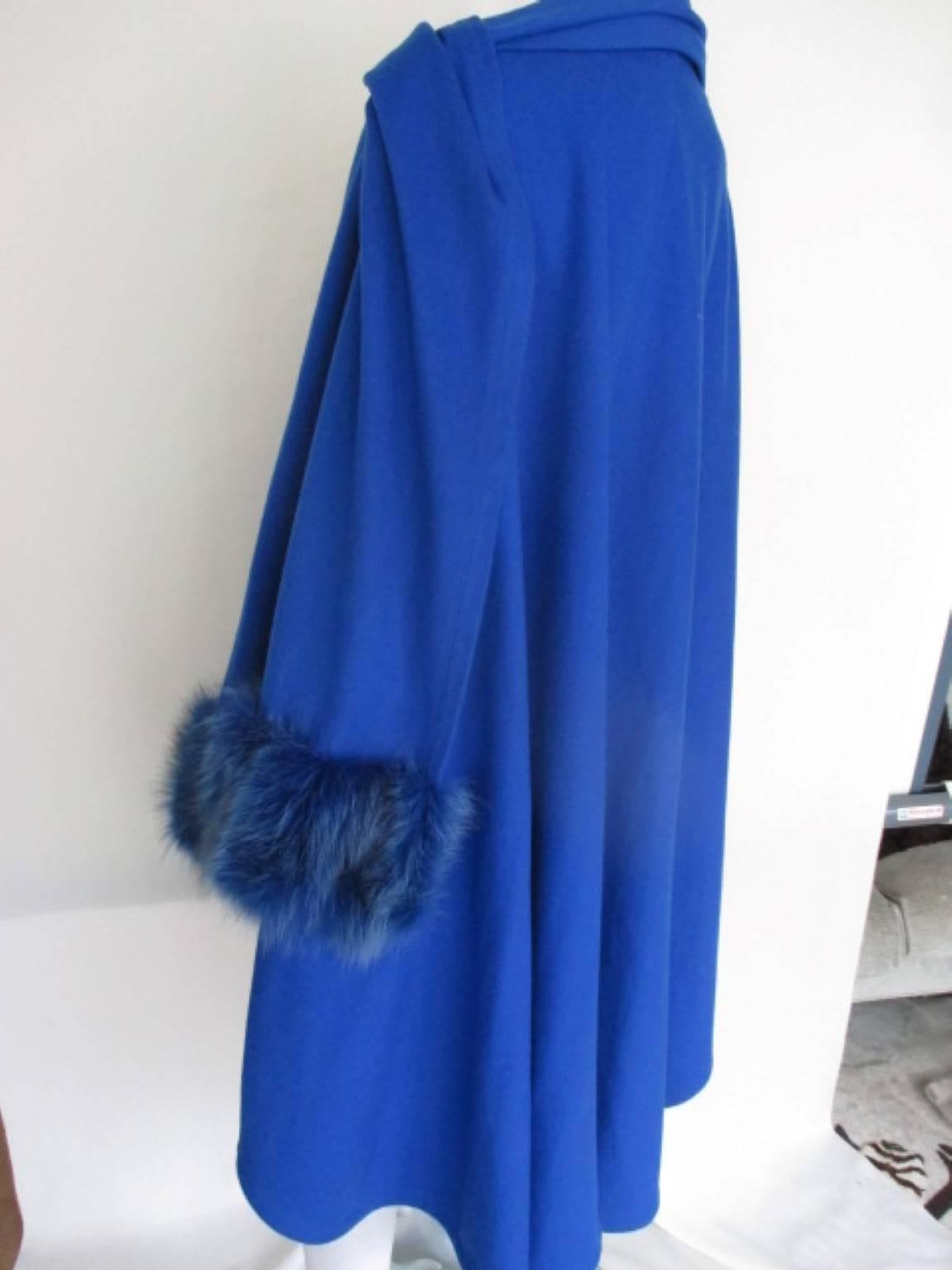 Women's or Men's Louis Feraud Royal Blue Cashmere Fox Fur cape For Sale