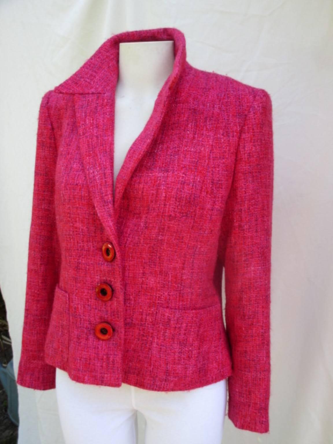 Pierre Balmain Paris red rose light wool jacket In Good Condition For Sale In Amsterdam, NL