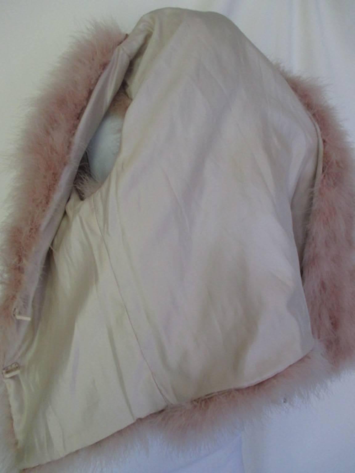 Pink Marabou Sleeveless Vest In Good Condition For Sale In Amsterdam, NL