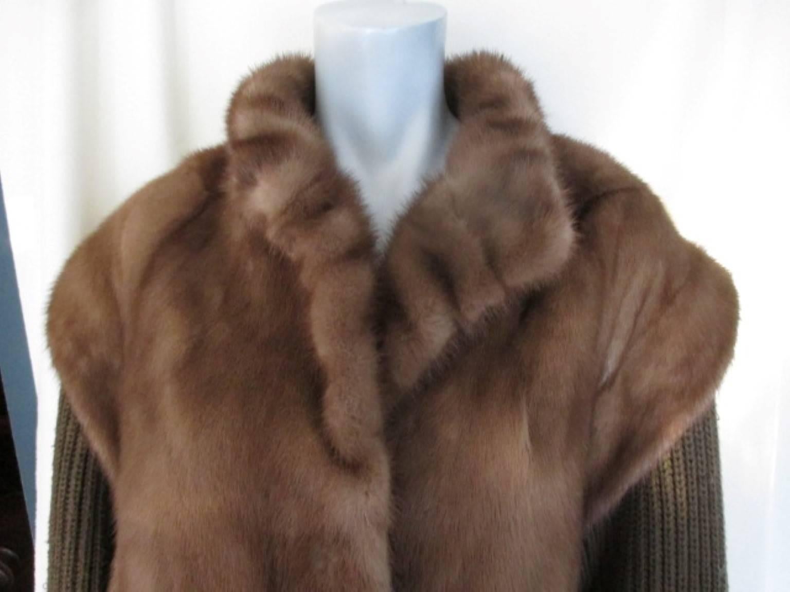 Brown Mink Fur Jacket with Detachable Sleeves