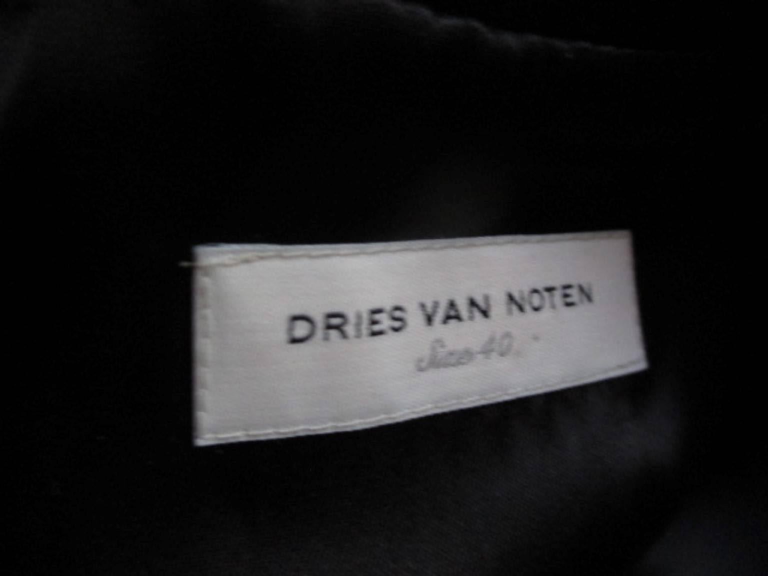 Dries van Noten Black Wool and Silk Coat In Good Condition For Sale In Amsterdam, NL
