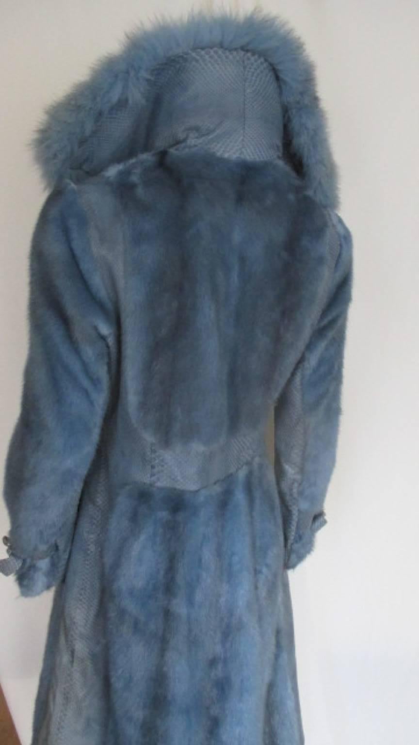blue mink band