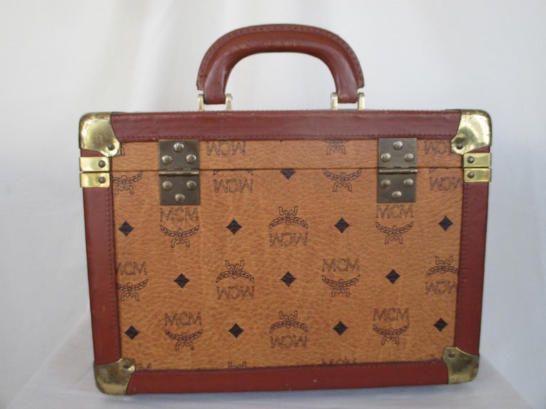 Mcm beautycase top