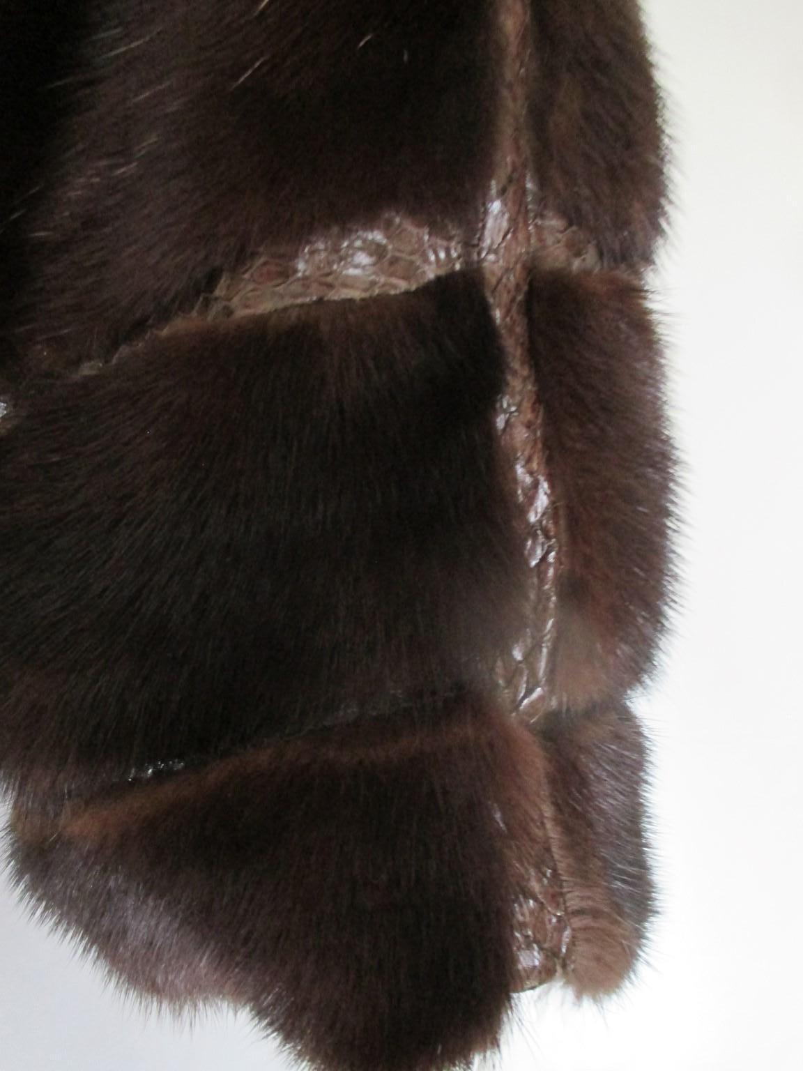 Mink fur Jacket with python print details In Good Condition In Amsterdam, NL