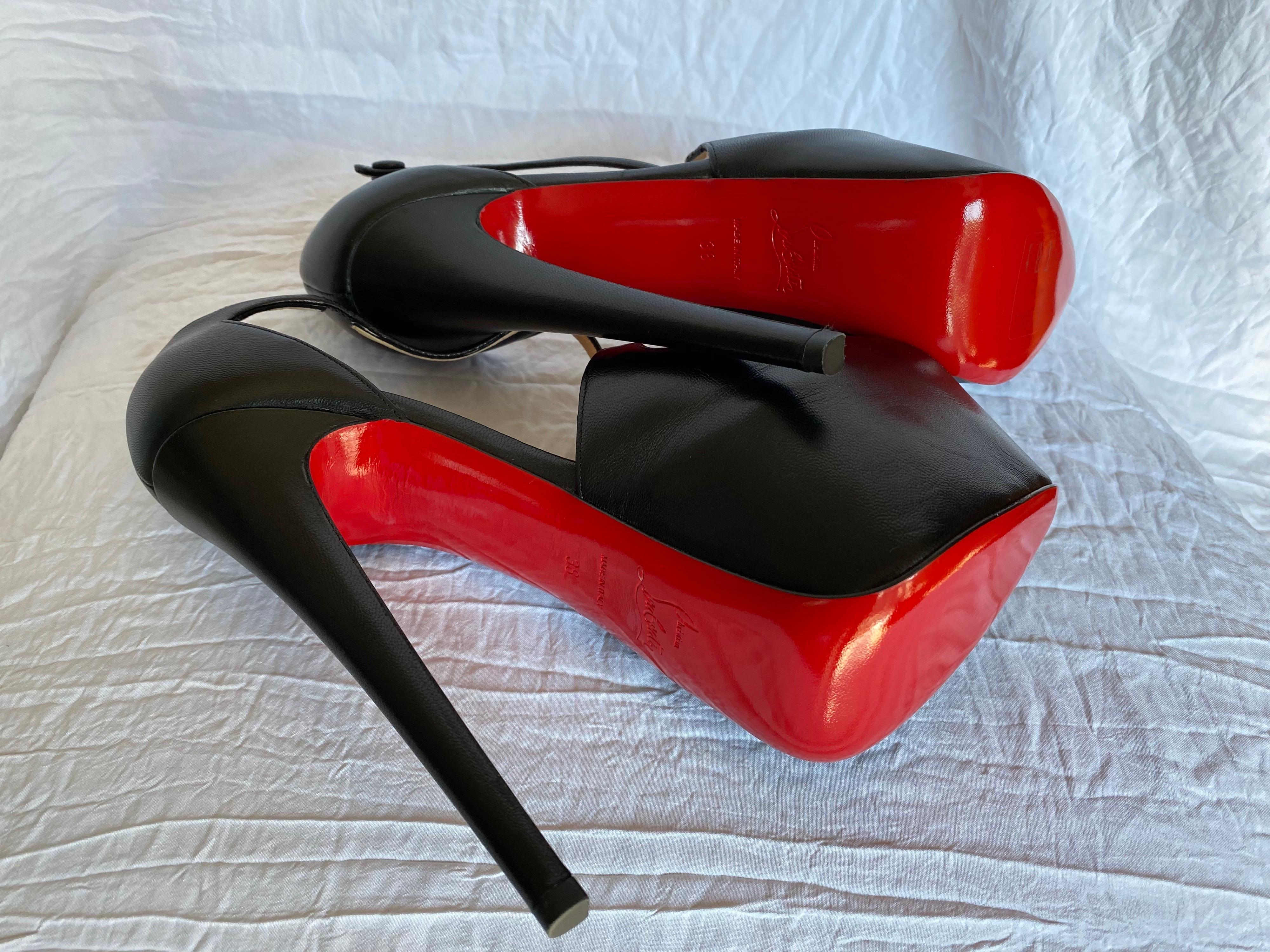 Christian Louboutin Cross Me 150 Heels mit Absatz im Angebot 6