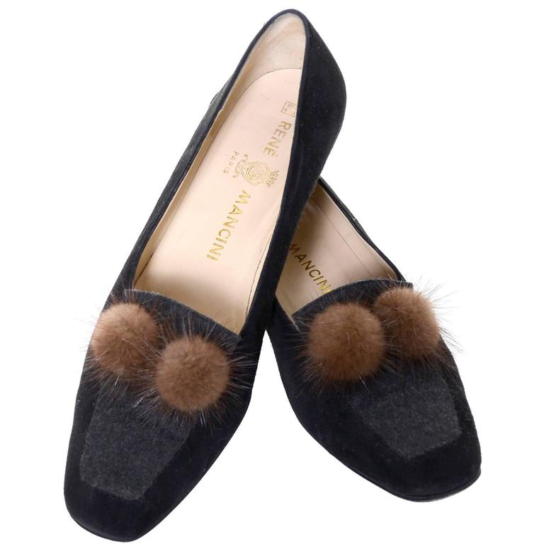 Black Rene Mancini Paris Vintage Shoes w/box Size 38.5 Mink Pom Poms Velvet Wool 8