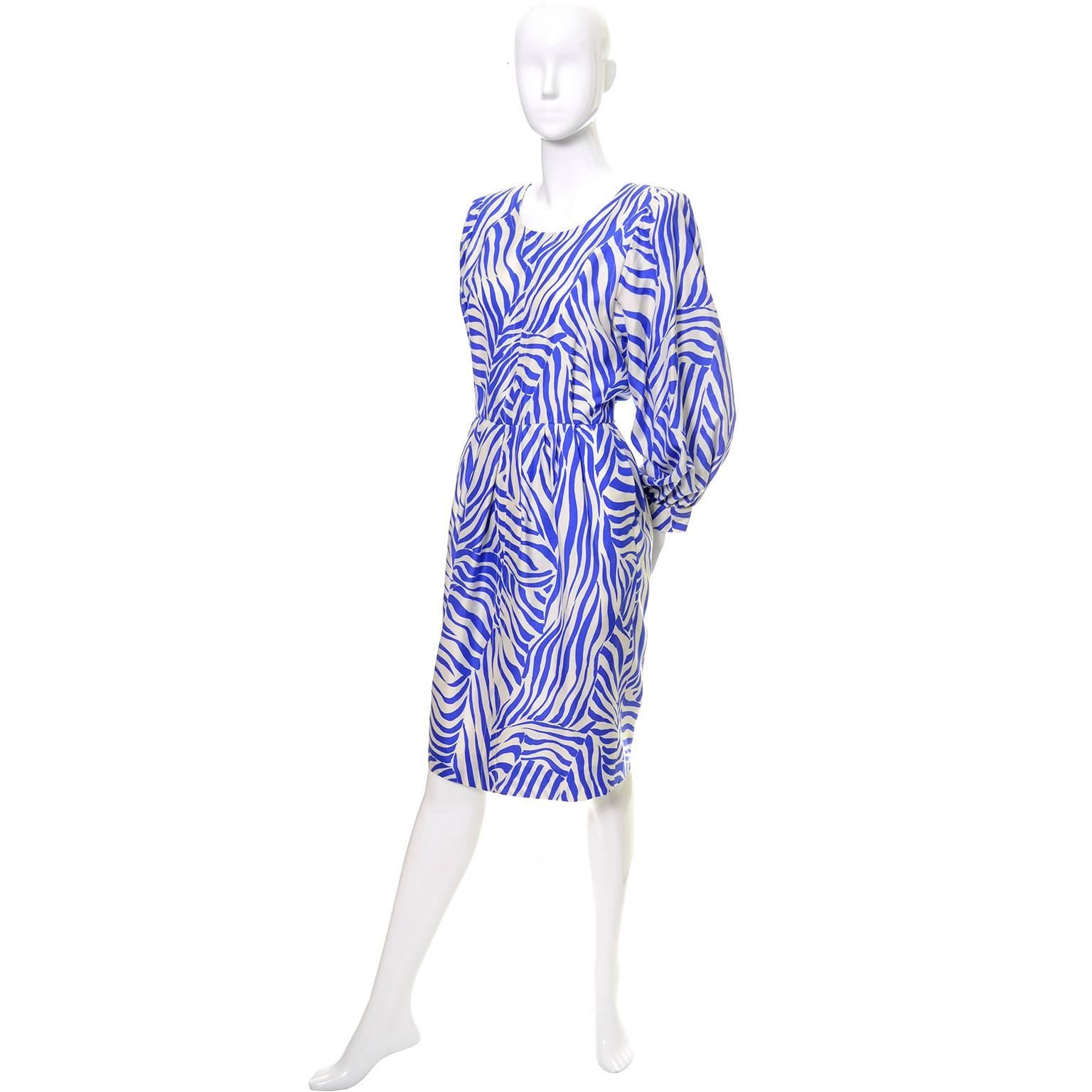 1980s YSL Vintage Dress Yves Saint Laurent Abstract Bold Zebra Print Blue Sz 36 In Excellent Condition In Portland, OR