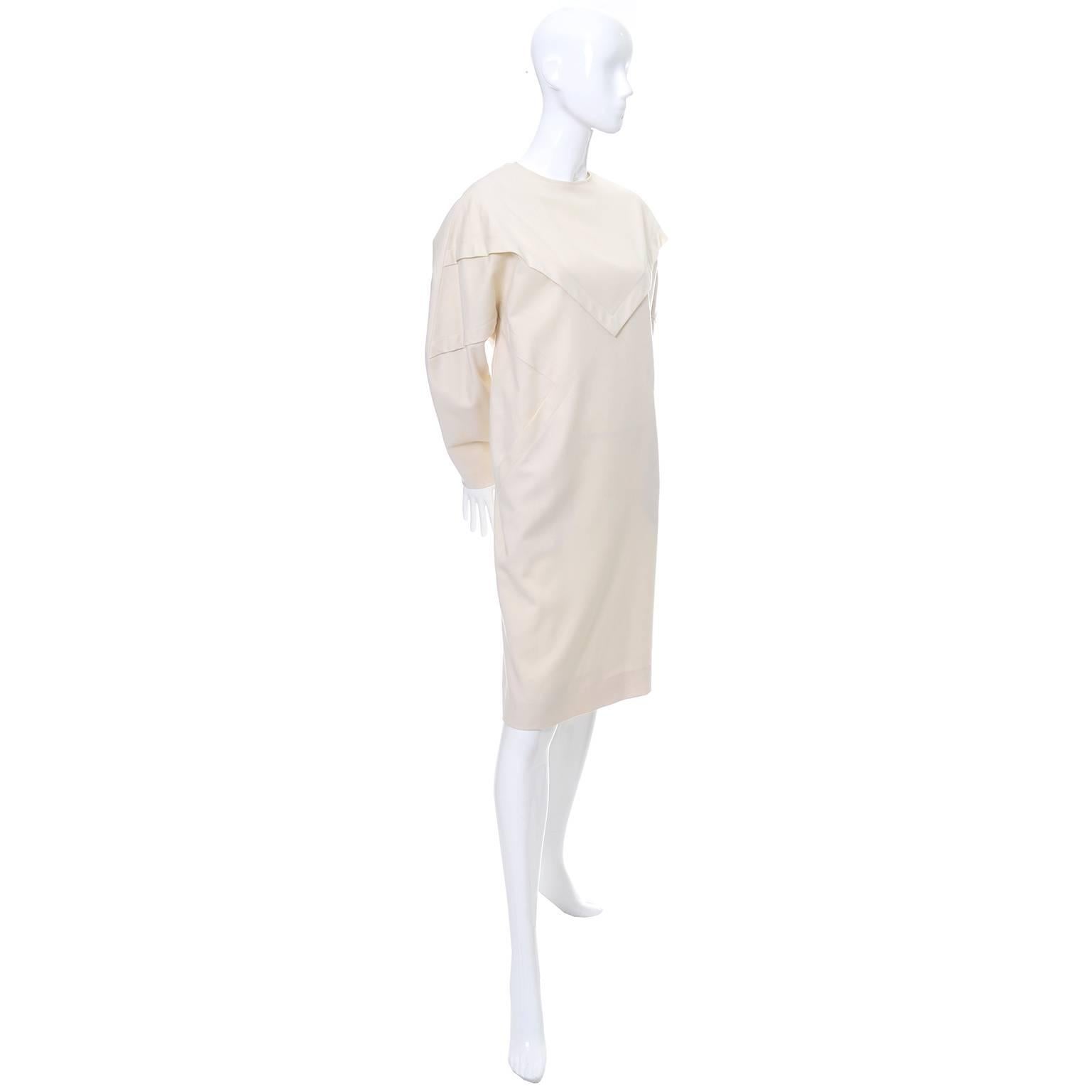 Ronaldus Shamask Avant Garde 1980's Vintage Creme Wolle Kleid Größe 6/8 (Grau) im Angebot