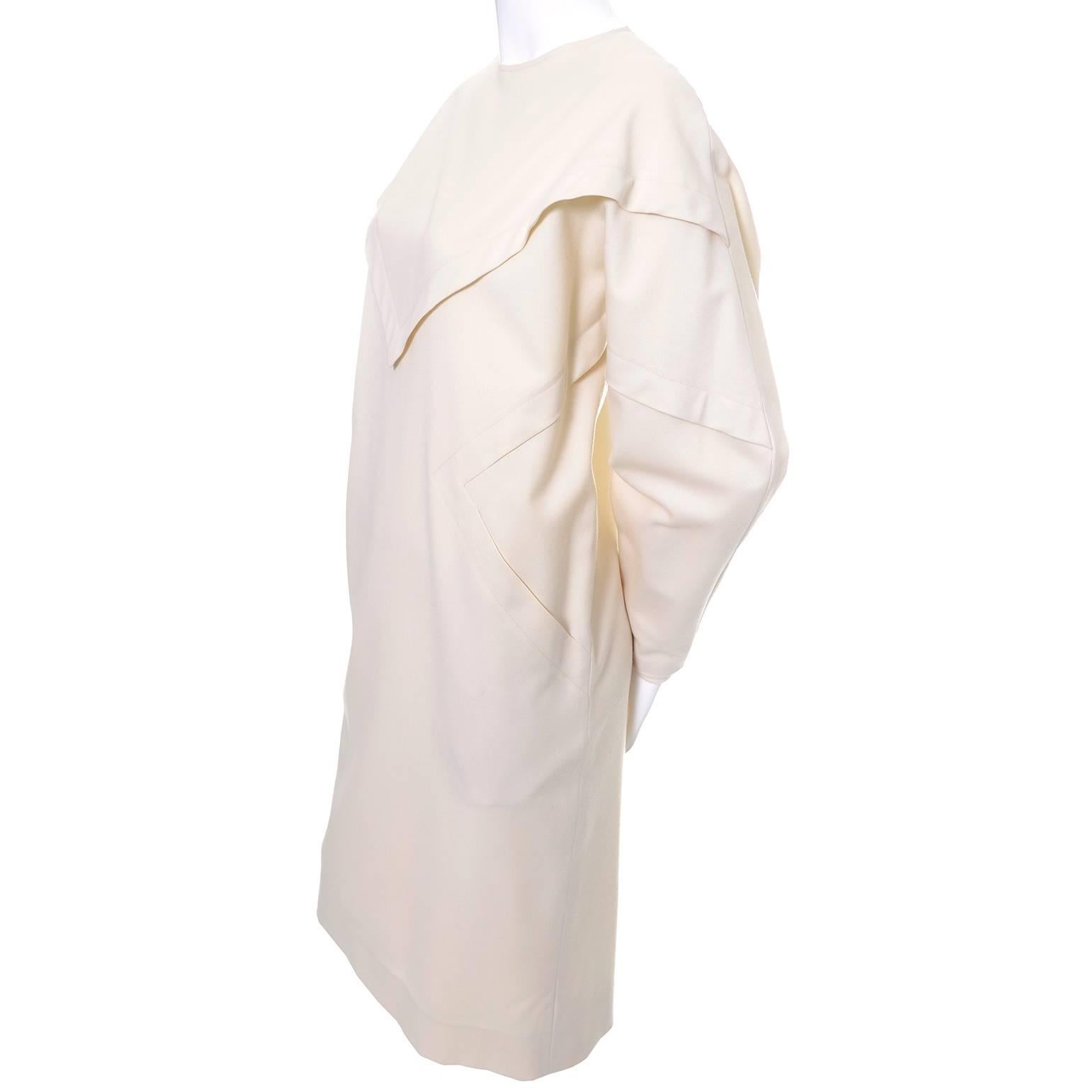Women's Ronaldus Shamask Avant Garde 1980's Vintage Cream Wool Dress Size 6/8 For Sale