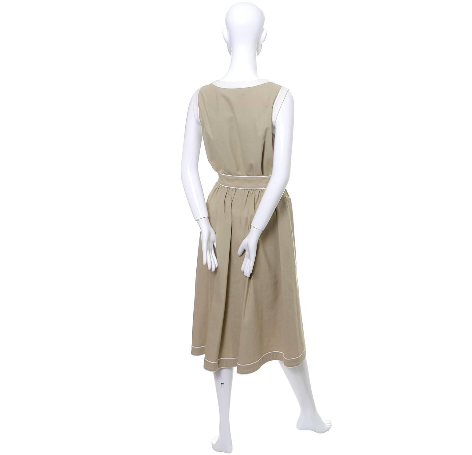1970s Valentino Vintage 2pc Linen Dress Skirt & Top Outfit Linen w White Piping In Excellent Condition For Sale In Portland, OR