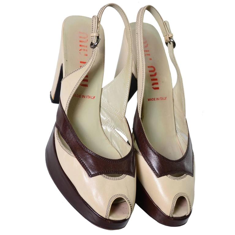 Beige Miu Miu Vintage Chunky Heel Sling Back Peep Toe Shoes Two Toned 38.5 For Sale