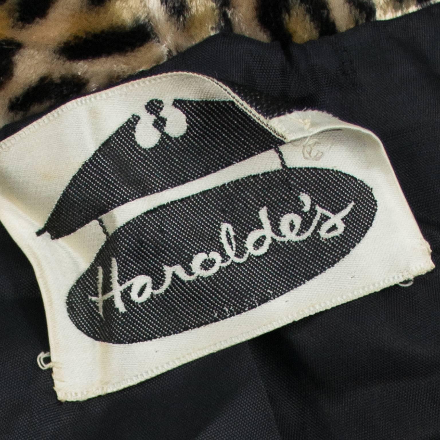 Harolde's Vintage Leopard Faux Fur Cape 1960s Chic Outerwear S/M 2