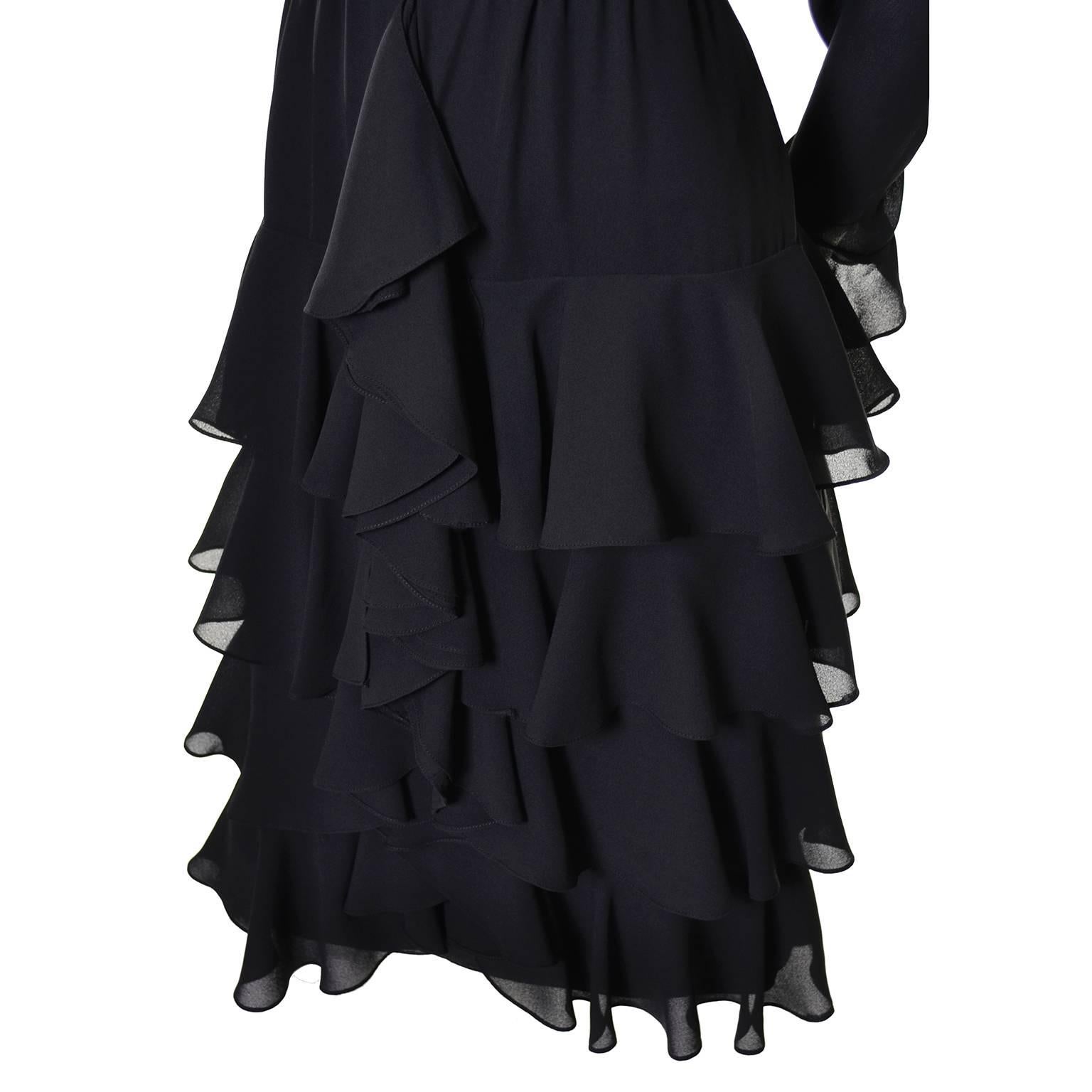 Women's Bill Blass 1980s Vintage Cocktail Black Silk Dress With Ruffles & Layers Sz 6/8