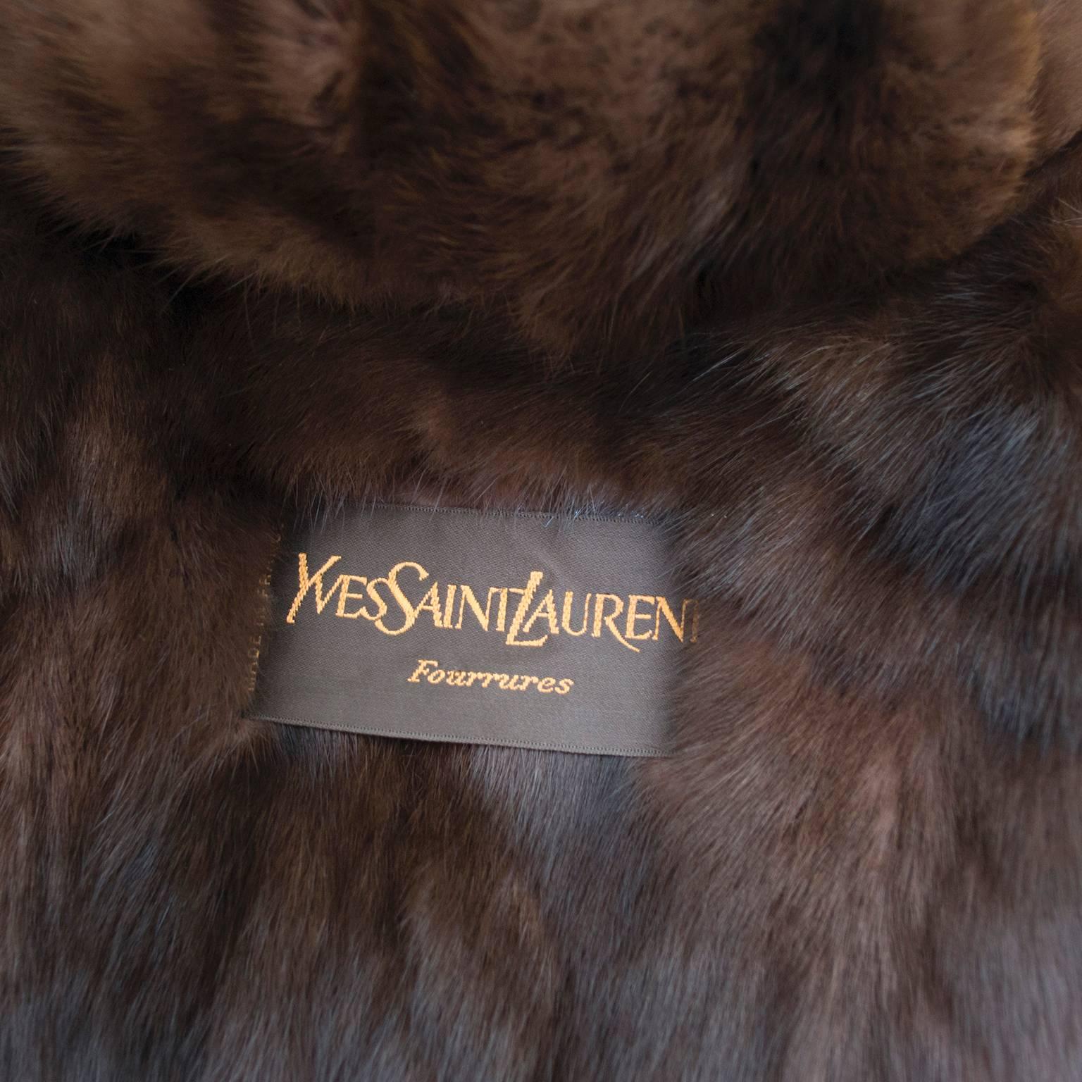 YSL Vintage Raincoat Fur Lined Trench Coat Yves Saint Laurent Fourrures M/L 1