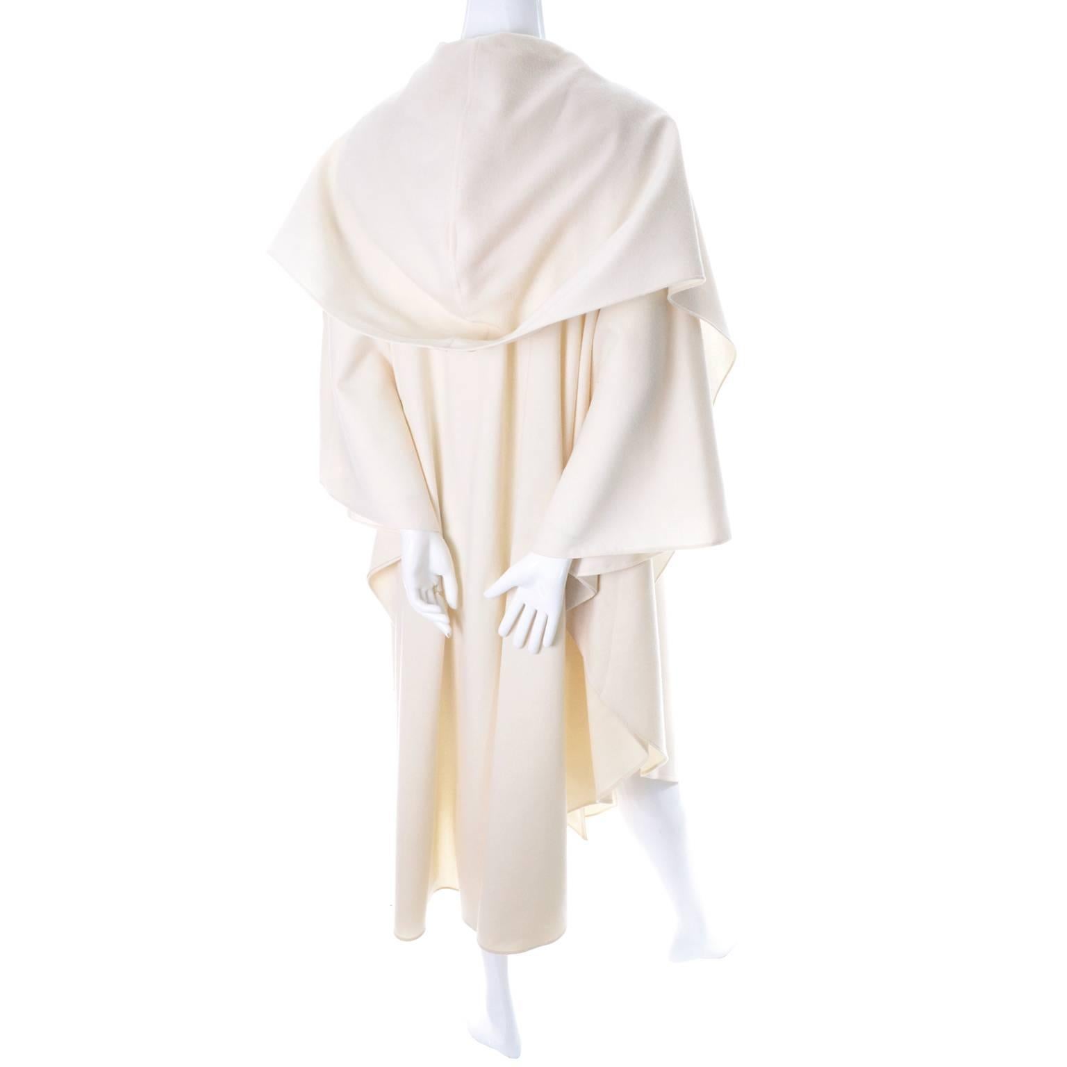Winter White Wool Designer Yeohlee Hooded Cape Cloak One Size As New 1