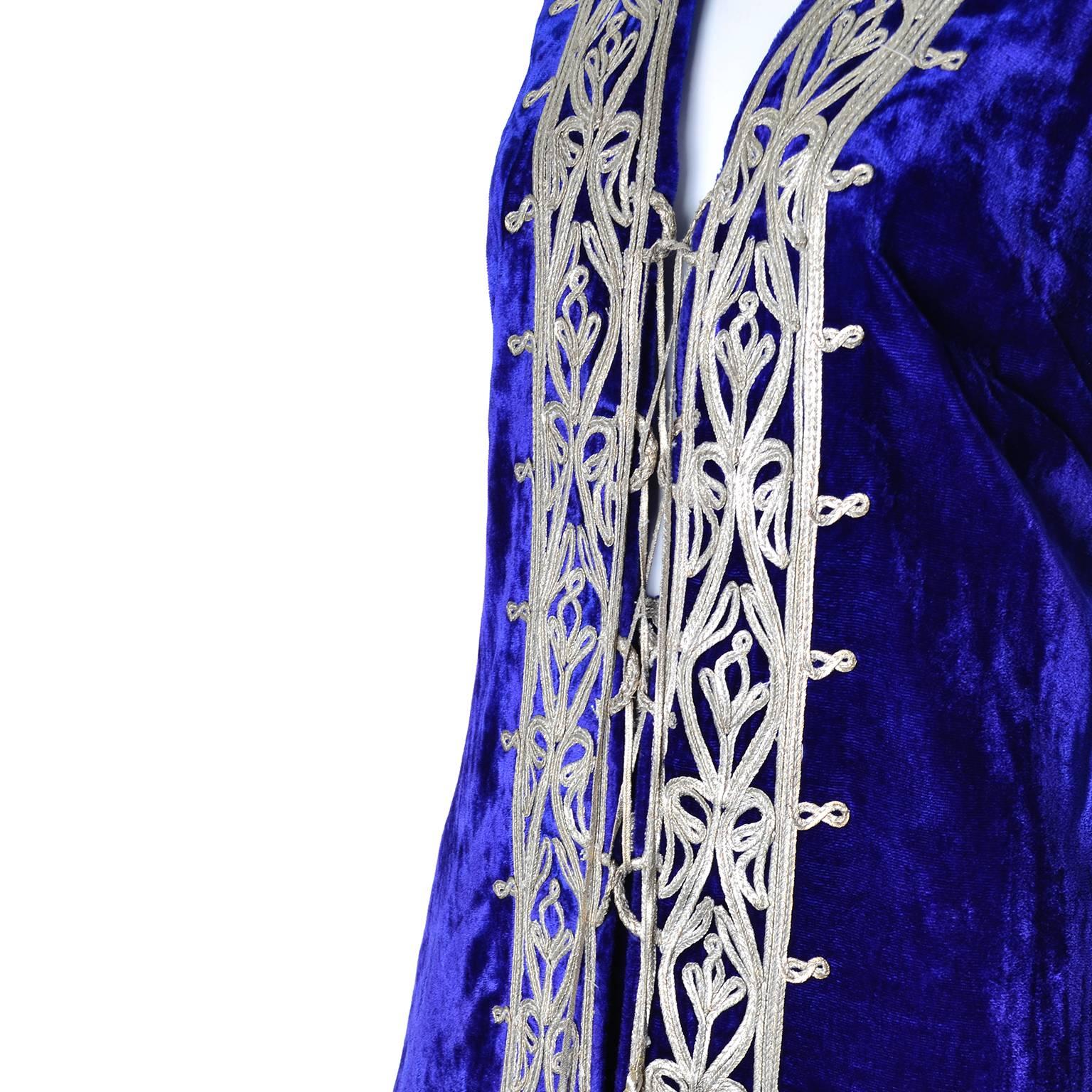 Vintage Afghanistan Blue Velvet Skirt Waistcoat Outfit Pashtun Embroidery 2