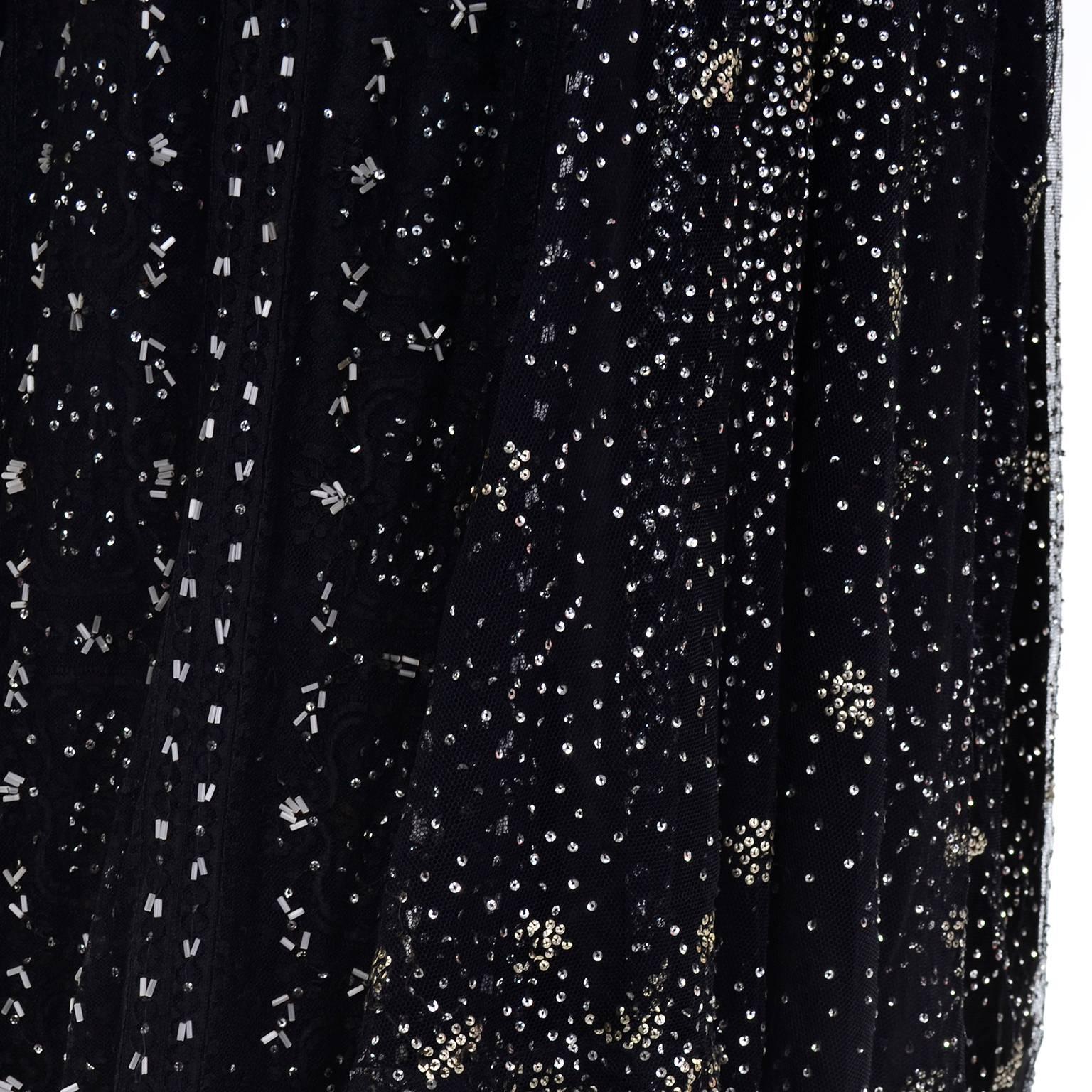 Robe vintage édouardienne en dentelle perlée avec mini traine en forme d'étoile, années 1910 en vente 4