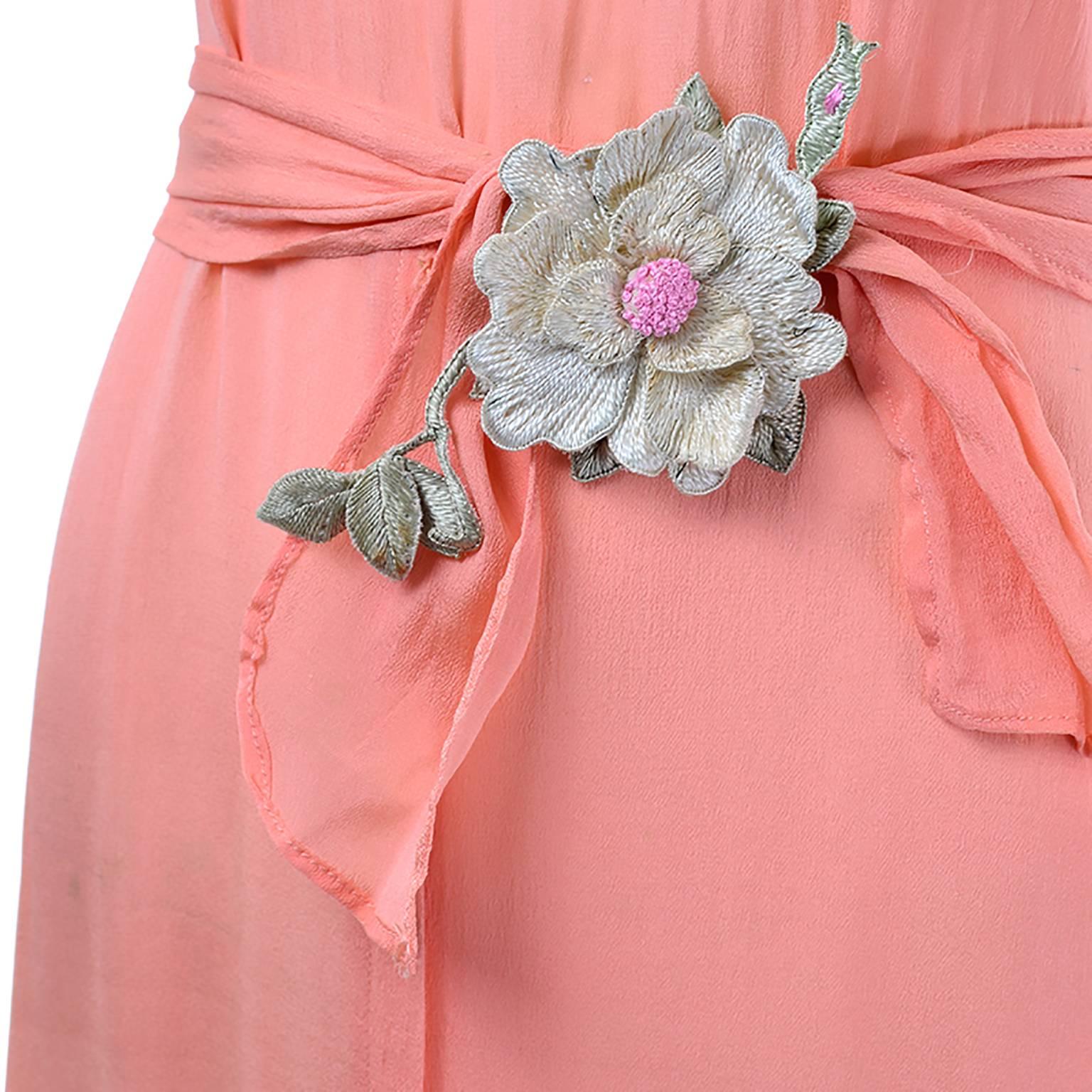 1930s Peach Silk Vintage Dress With Silk Flower Applique Size 6 1