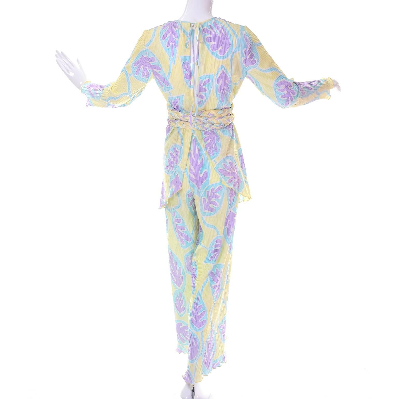 This is an early Mary McFadden Collection I ensemble from Bergdorf Goodman. Please press 