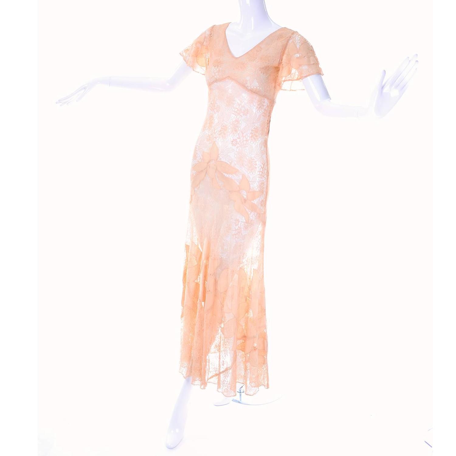 Vintage Dress Applique