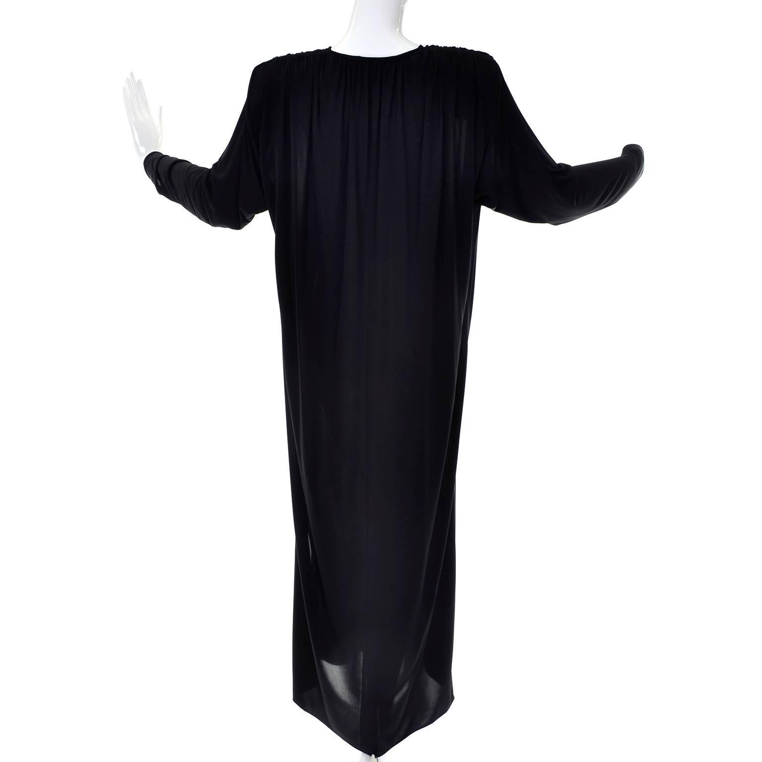 Oscar de la Renta Black Vintage Dress or Hostess Gown Rhinestones In Excellent Condition In Portland, OR