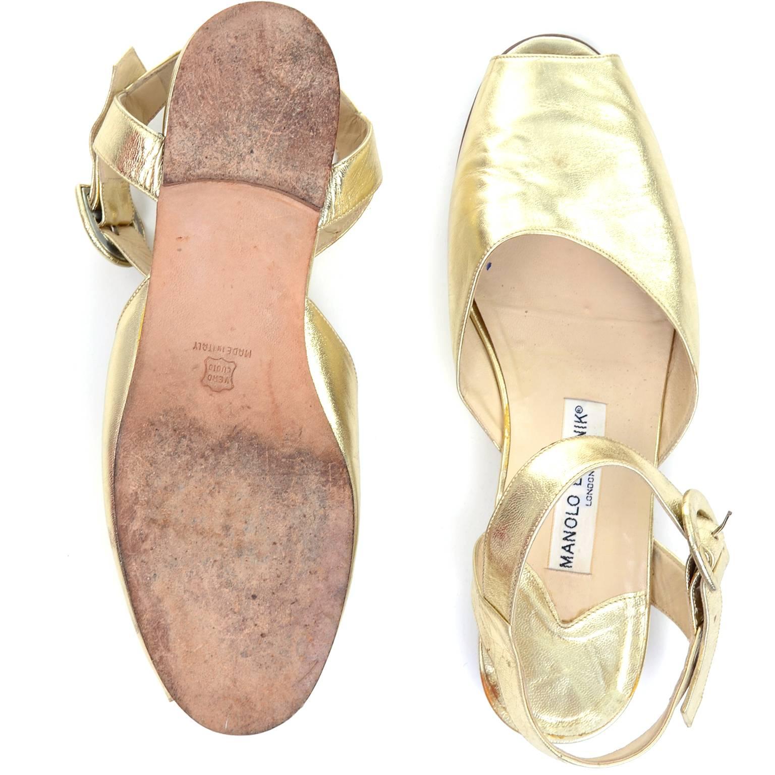 Women's Manolo Blahnik London Shoes Gold Peep Toe Flats Sandals Size 38