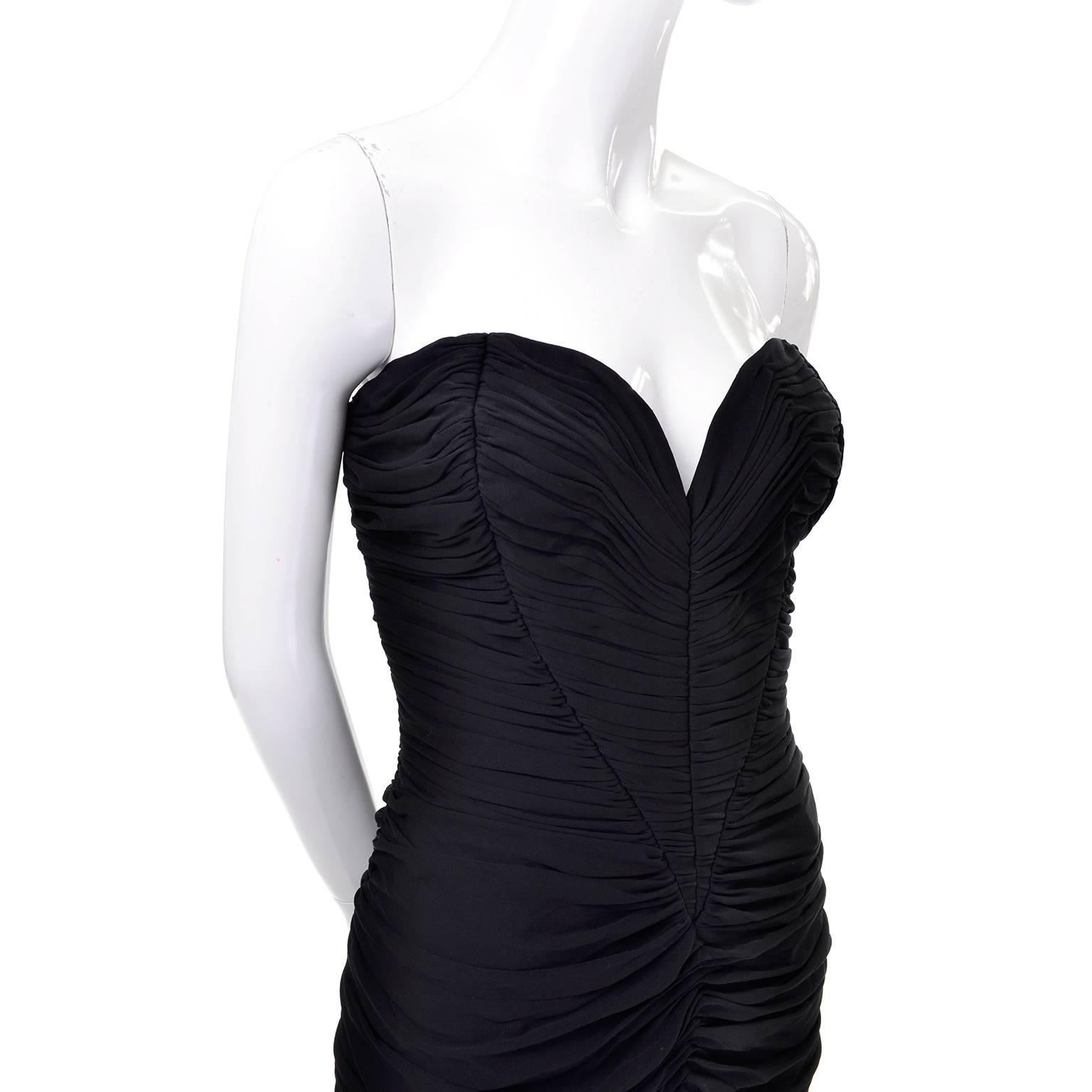 Vicky Tiel Documented Vintage 1986 Bodycon Strapless Black Dress W/ Heart Bodice In Excellent Condition In Portland, OR