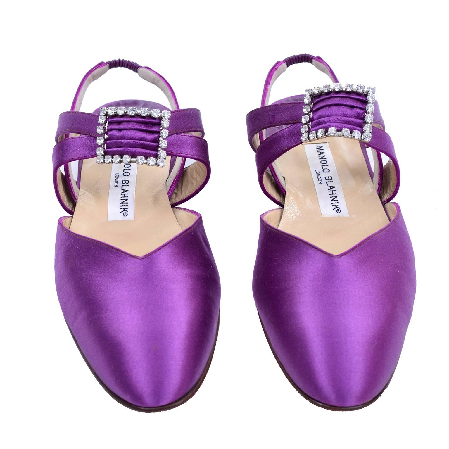 New Vintage Manolo Blahnik Purple Satin Vintage Shoes With Rhinestone Buckles 39 1