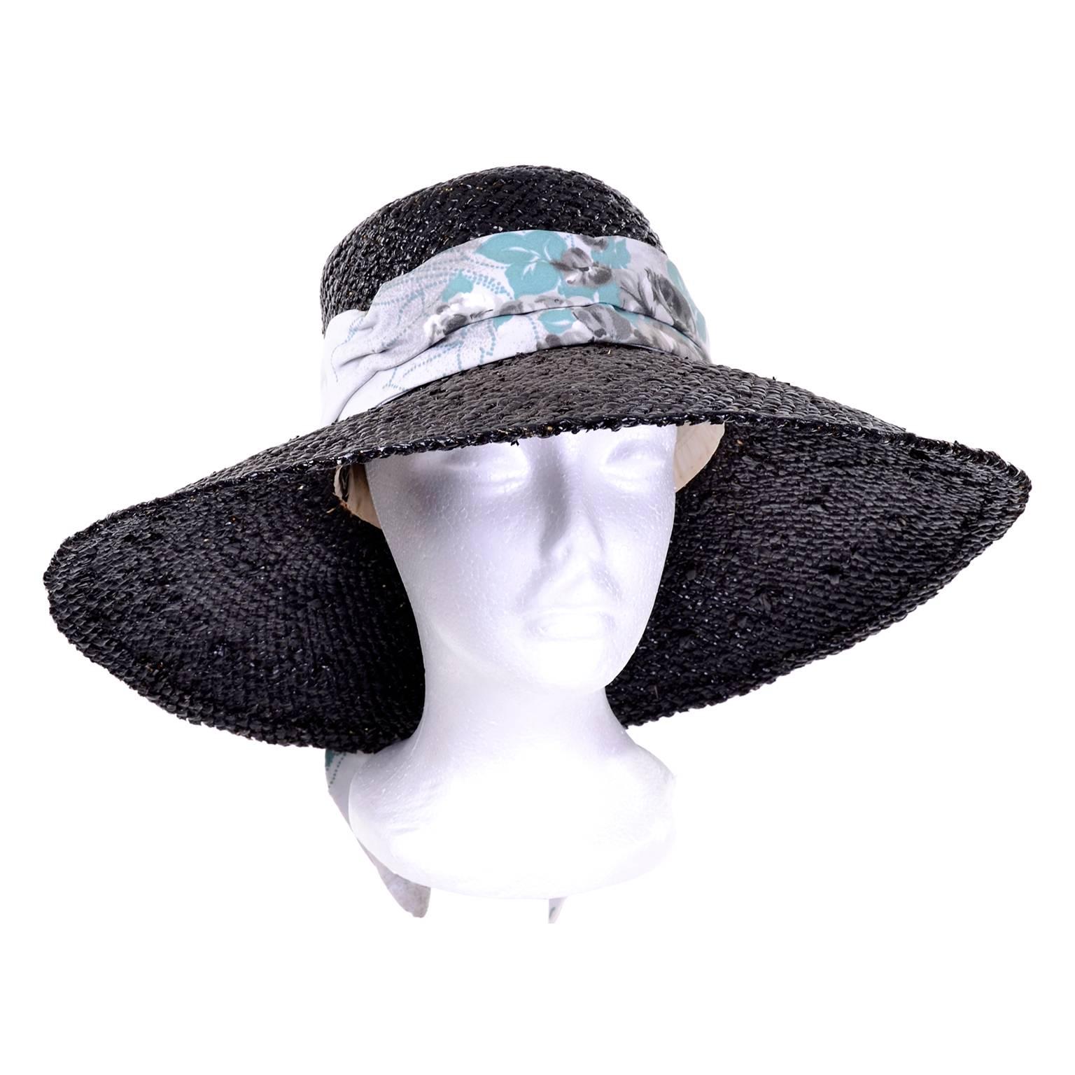 Mr Blackwell Rare Mid Century Vintage Painted Black Straw Wide Brim Hat In Excellent Condition For Sale In Portland, OR