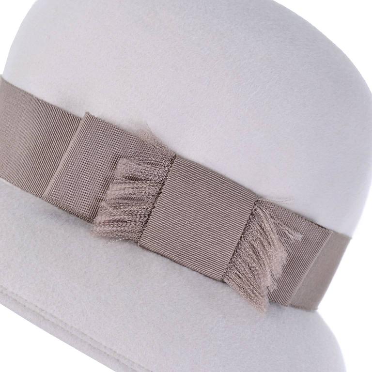 Gray Patricia Underwood Cream Ivory Felted Wool Vintage Hat with Ribbon and Bow For Sale