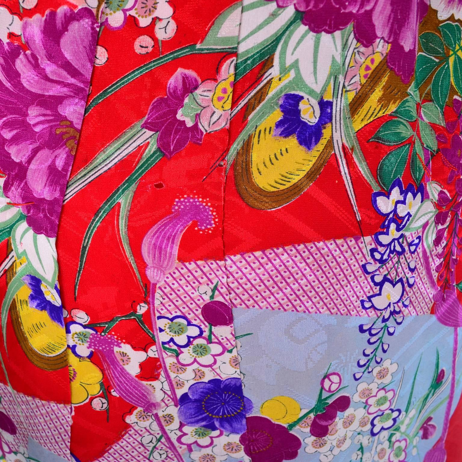 Red Floral Silk Multi Colored Vintage Kimono Robe from Asian Textile Collection In Good Condition In Portland, OR