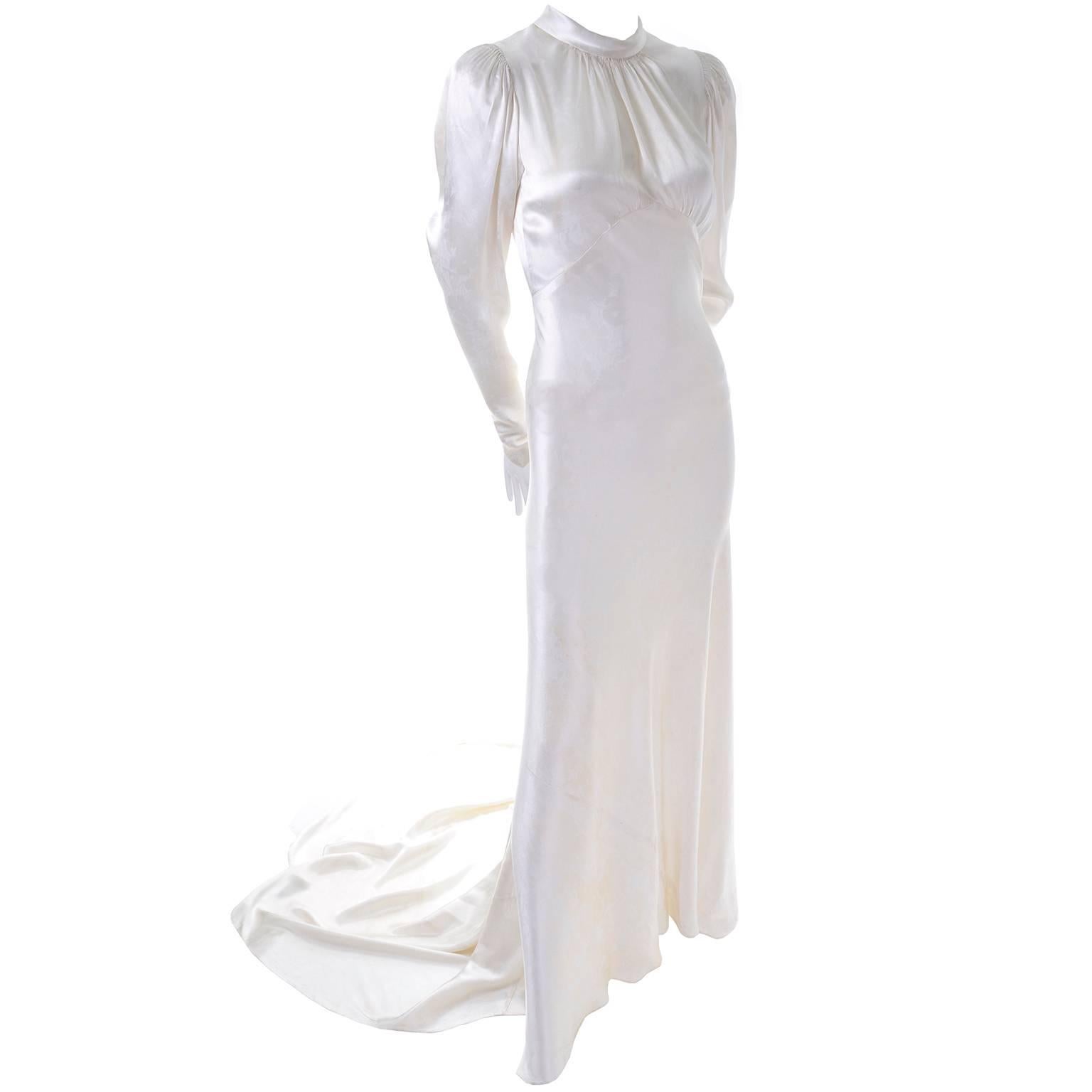 1930s Vintage Ivory Silk Satin Wedding Dress with Train and High Neck