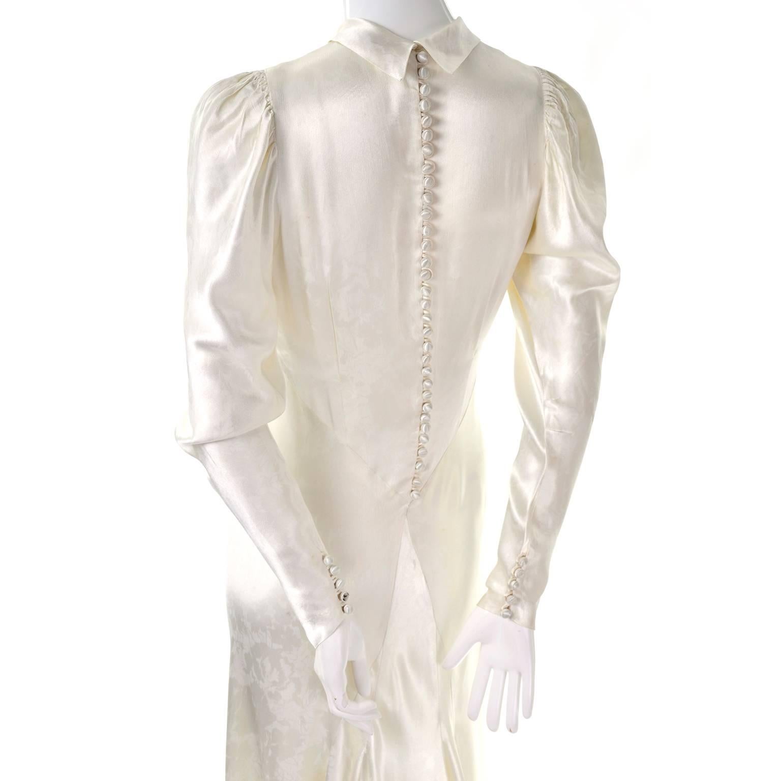 Women's 1930s Vintage Ivory Silk Satin Wedding Dress with Train and High Neck