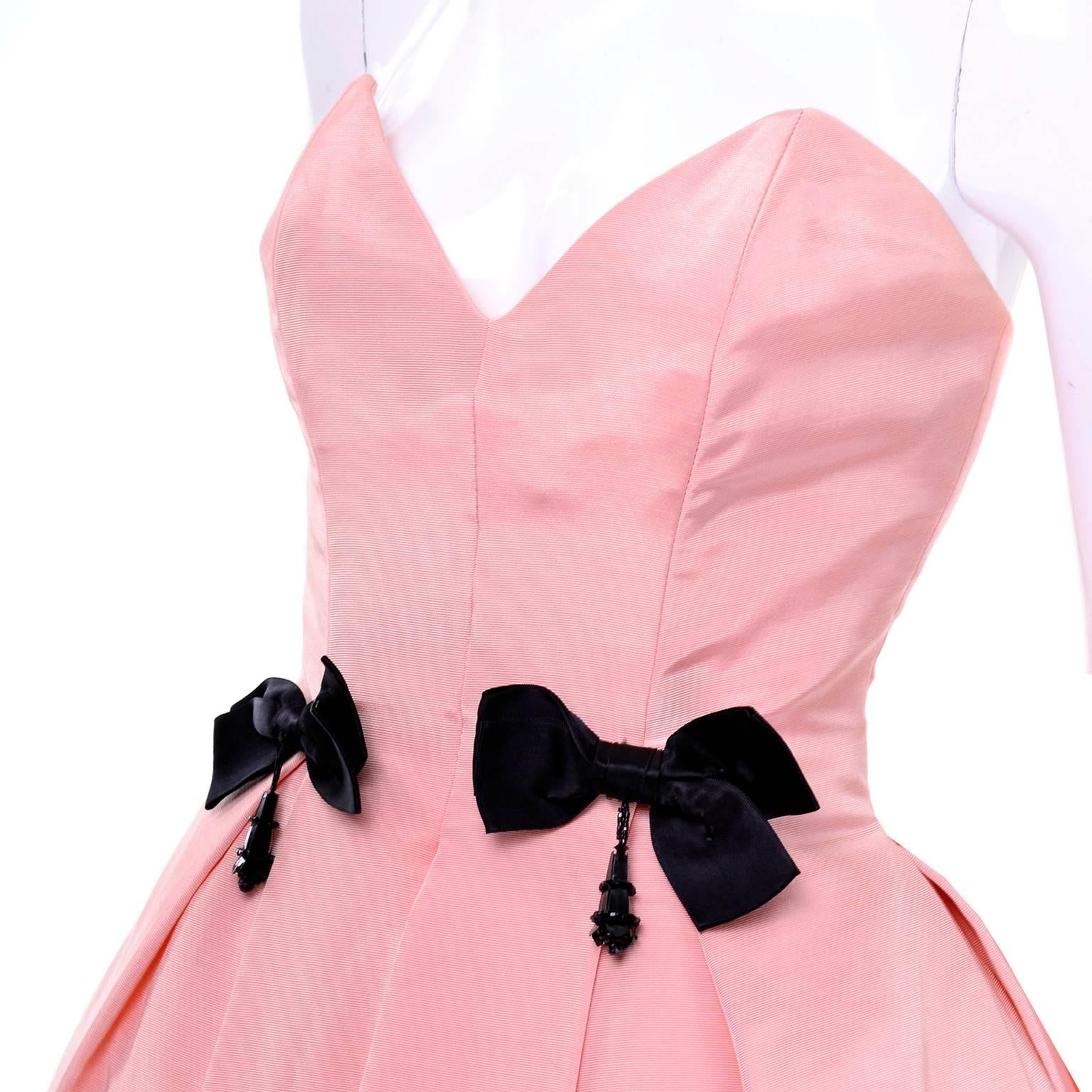 Victor Costa 1980s Bergdorf Goodman Pink & Black Vintage Dress w/ Beading & Bows In Excellent Condition In Portland, OR
