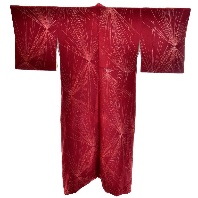 Vintage Rust Burgundy Silk Kimono W Gold Metallic Embroidery For Fall For Sale At 1stdibs