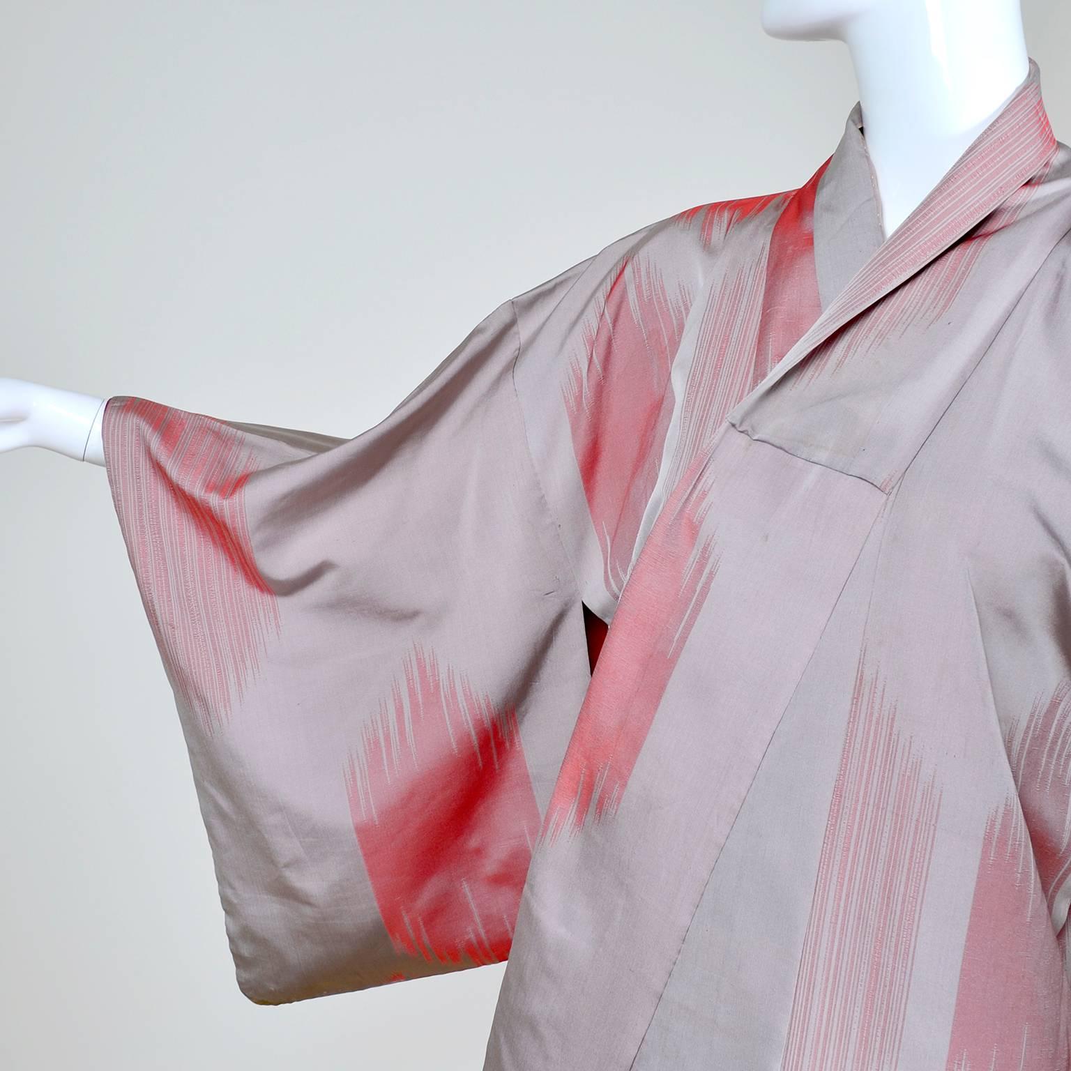 Women's Vintage Long Silk Japanese Kimono With Abstract Salmon Design & Purple Lining