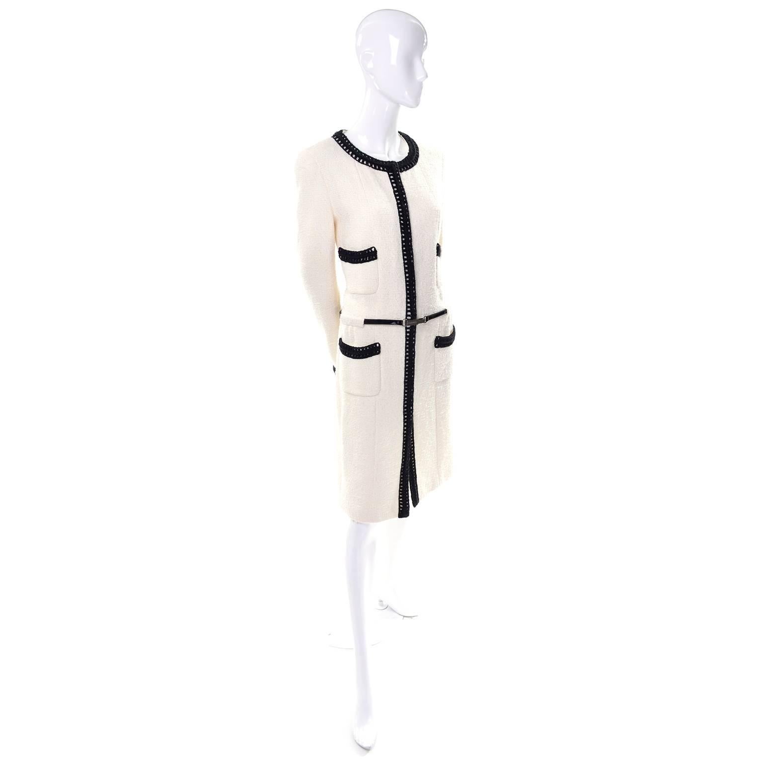Chanel 2000 Documented White Tweed Coat Black Trim Kyoto Costume Institute 8/10 In Excellent Condition In Portland, OR