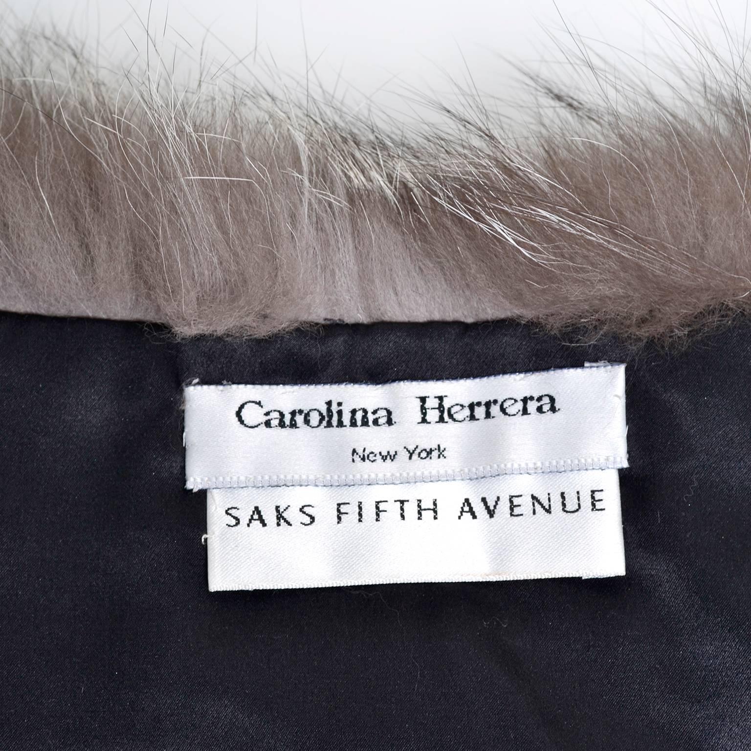 Carolina Herrera Silver Fox Fur Stole Wrap With Silk Lining Saks Fifth Avenue In Excellent Condition In Portland, OR
