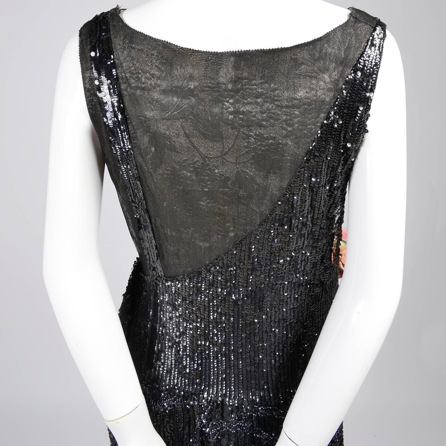 Women's Vintage Flapper 1920's Dress Black Beaded With Sequins
