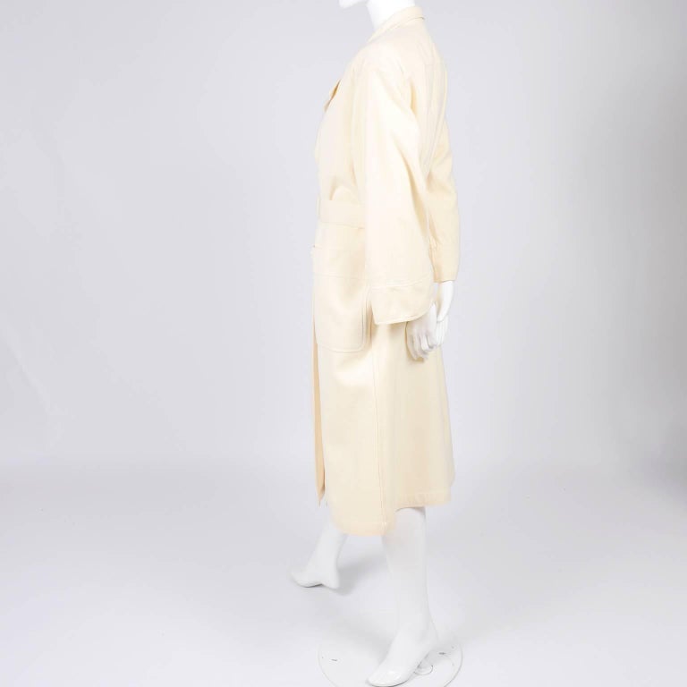 Valentino Vintage Coat Double Breasted Cream Wool Trench Coat at ...