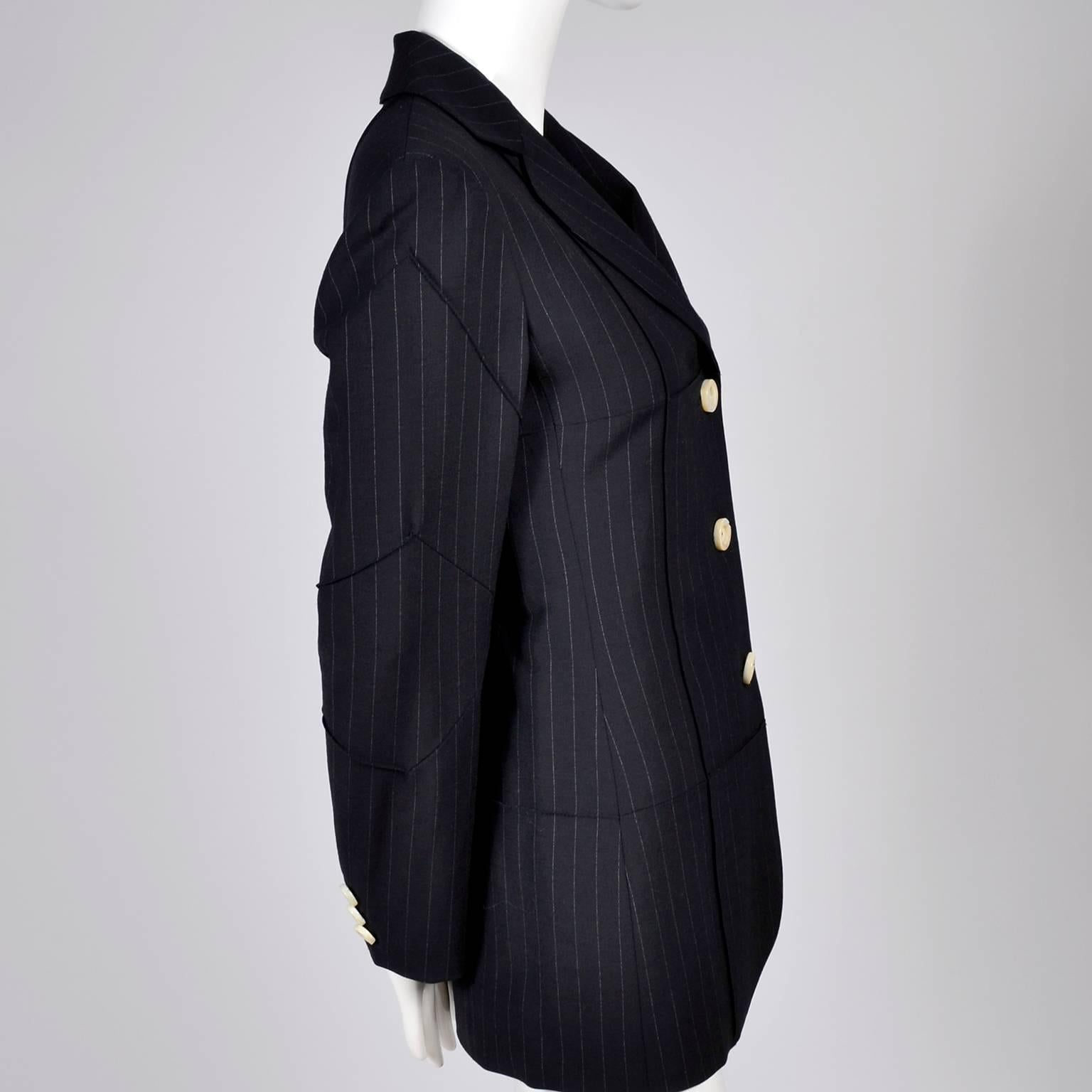 1990s Vintage Moschino Blazer in Navy Blue Pinstripe Wool Blend US Size 6 In Excellent Condition In Portland, OR