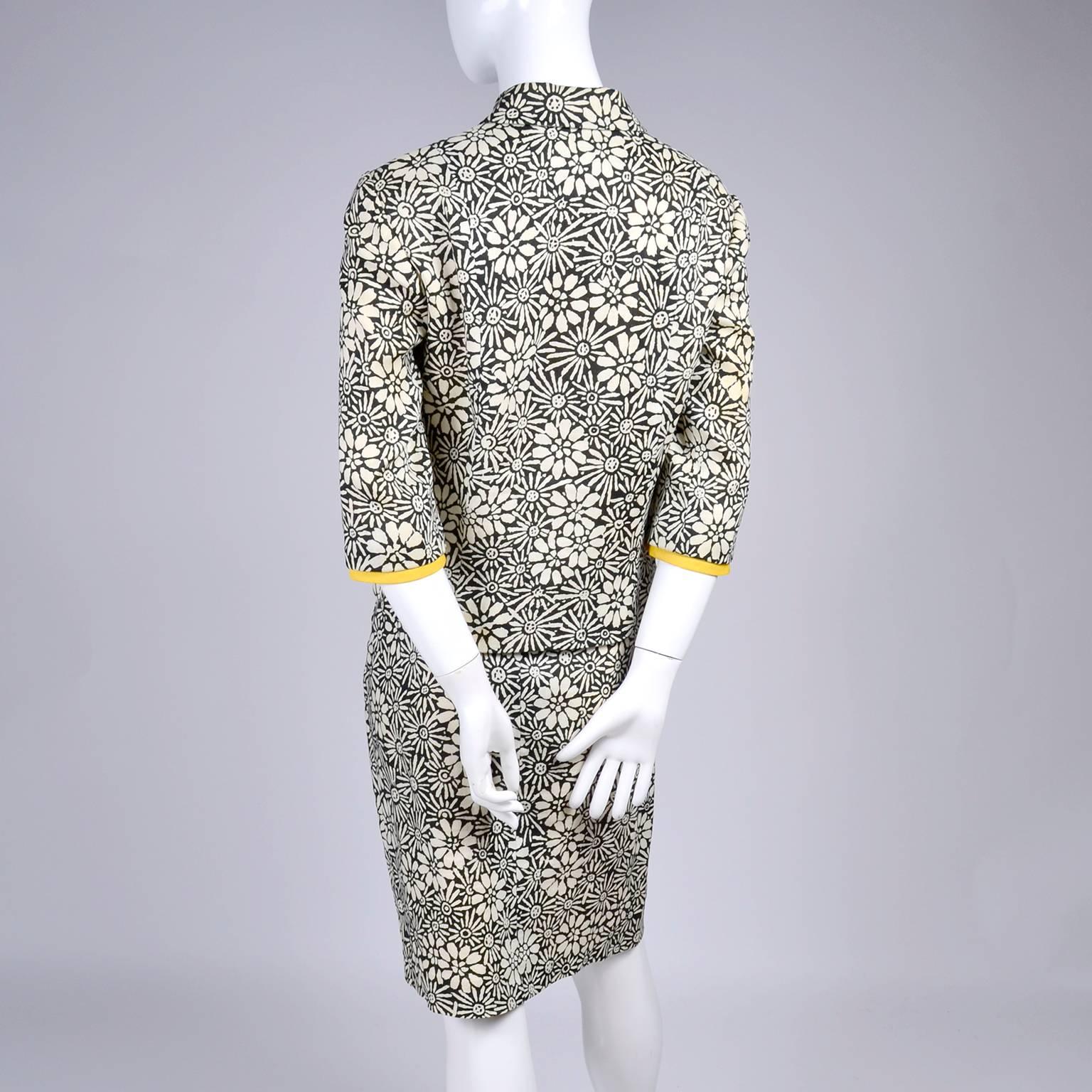 Bullocks Wilshire 1960s Skirt Suit in Floral Linen Print W Marigold Yellow Trim 1