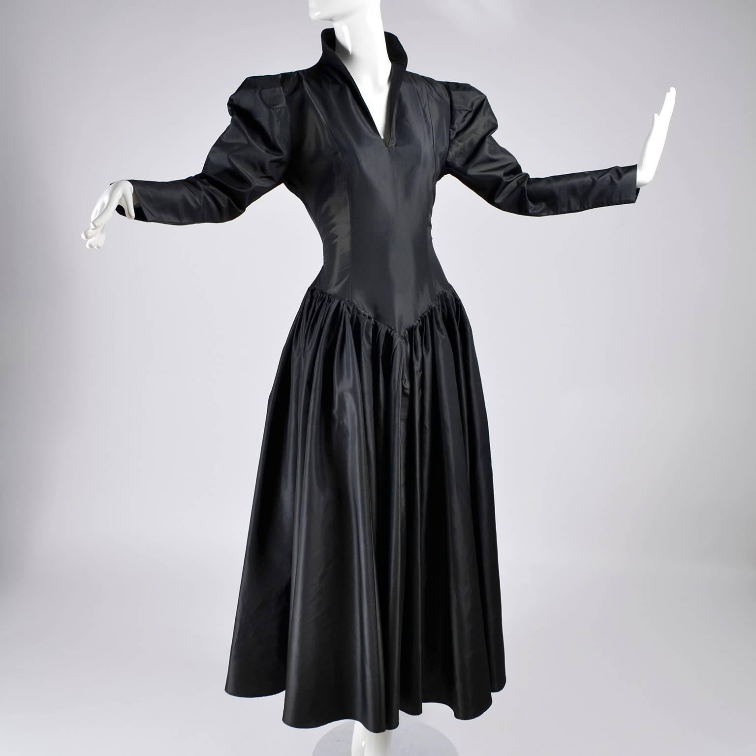 Vintage 1980s Norma Kamali Victorian Style Dress in Black Satin Taffeta Size 6 In Excellent Condition For Sale In Portland, OR