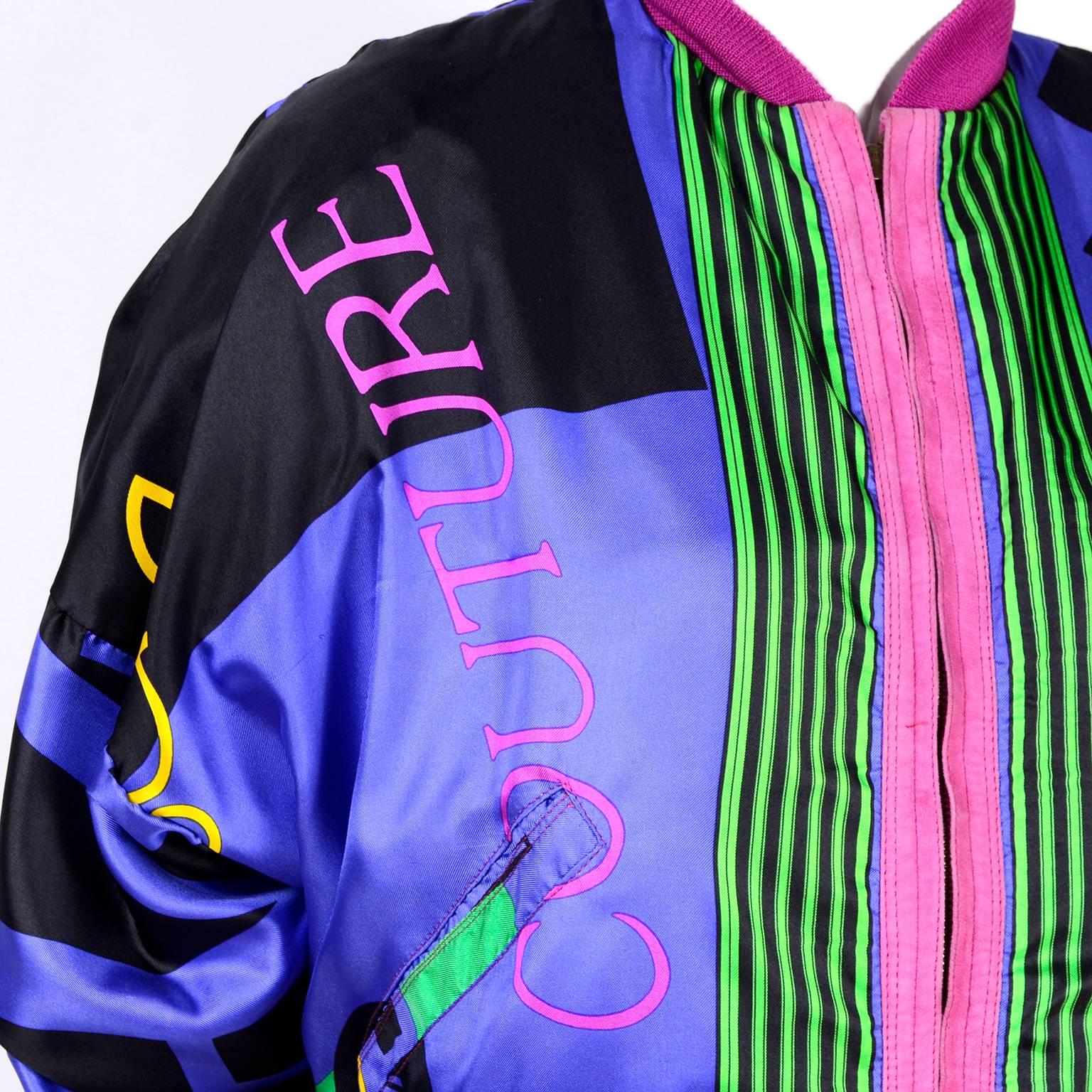 Gianni Versace Jacke aus rosa Wildleder und beidseitig bedruckter Seide:: 1980er Jahre 5