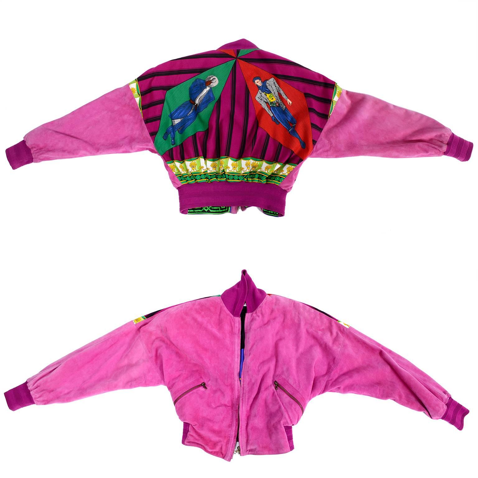 Gianni Versace Jacke aus rosa Wildleder und beidseitig bedruckter Seide:: 1980er Jahre (Pink)