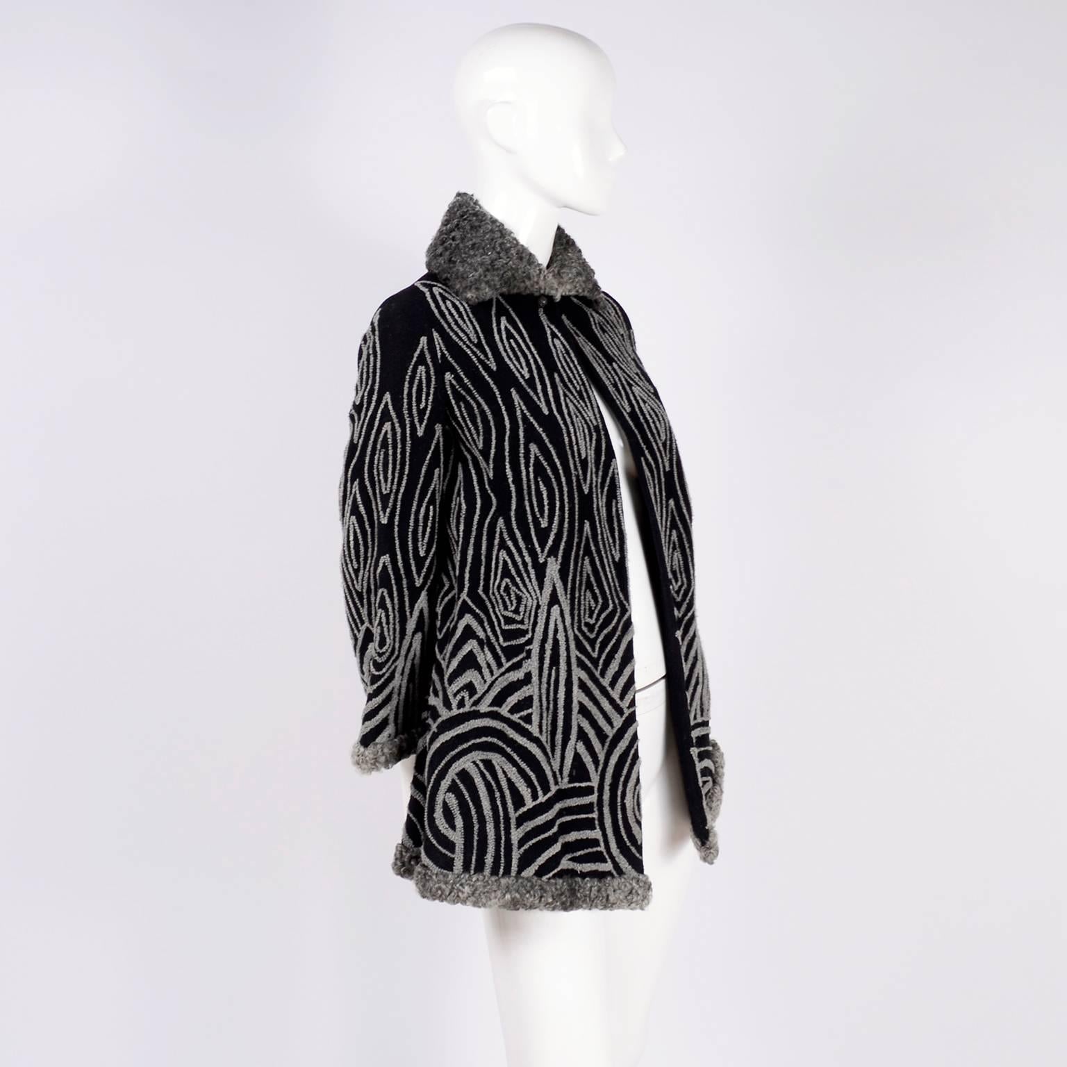 Art Deco Marshall Fields Company Black Vintage Veste brodée noire et grise  en vente 2