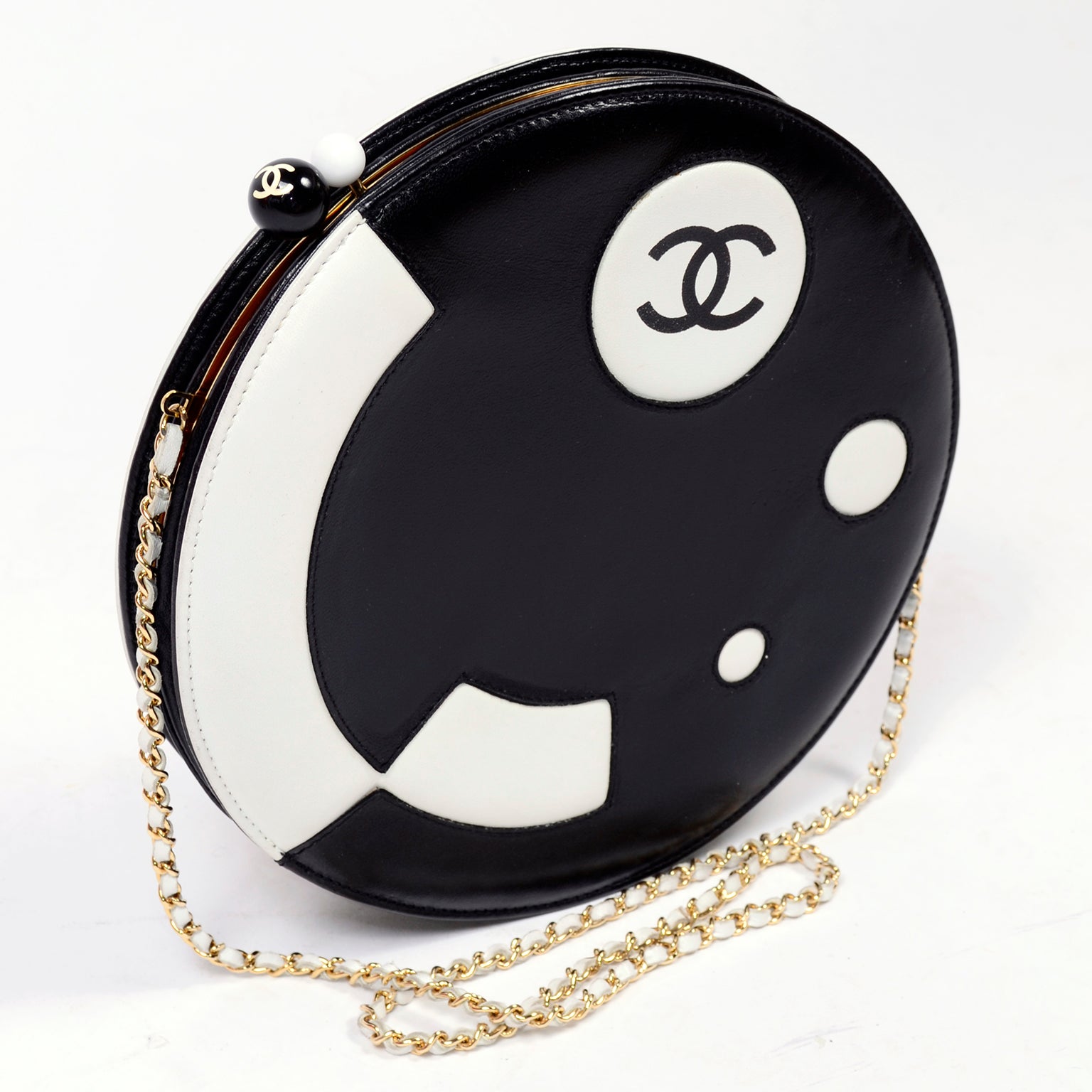 gucci white circle purse
