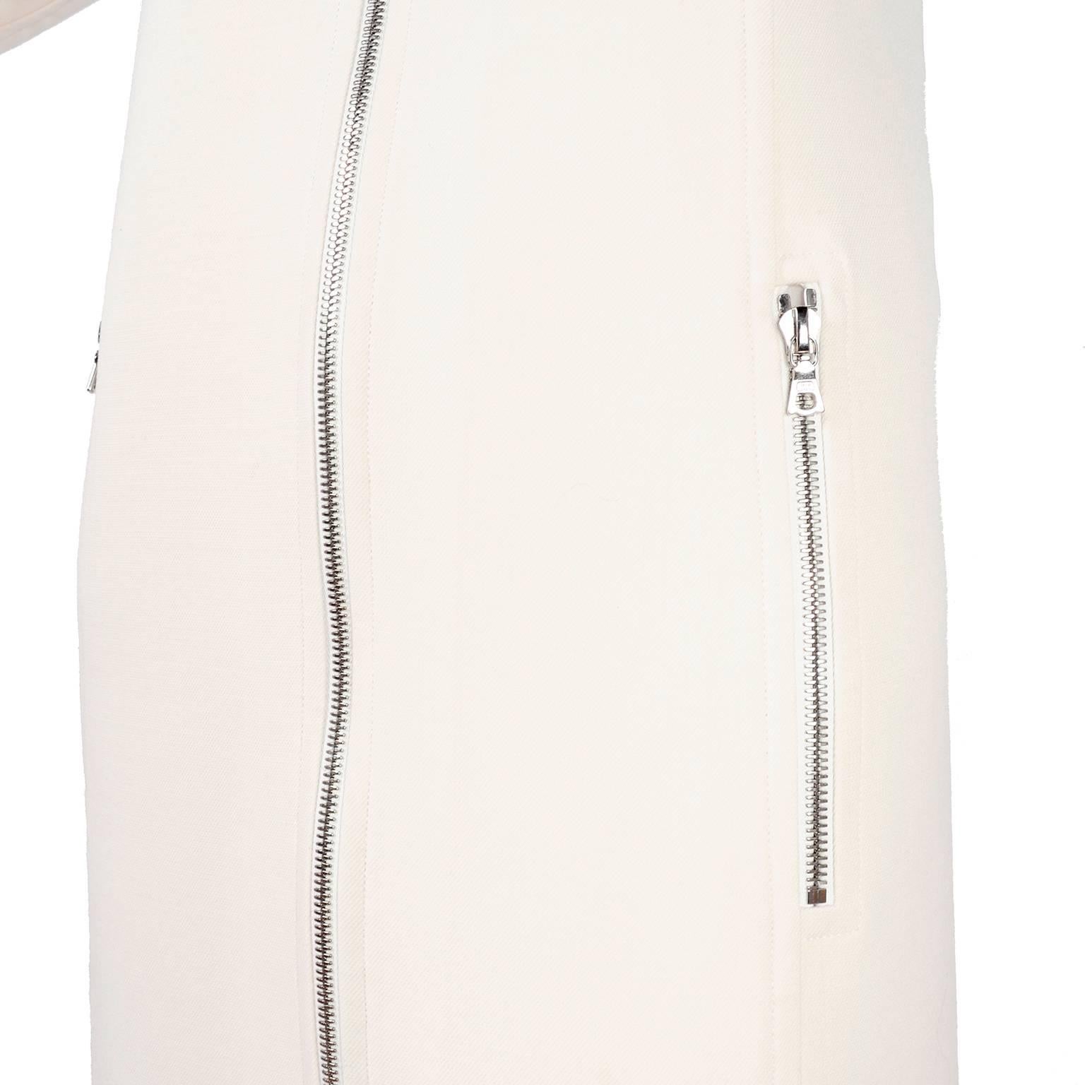 Courreges Mantel aus weißer, weißer und elfenbeinfarbener Wolle mit Reißverschluss vorne und Taschen im Zustand „Hervorragend“ im Angebot in Portland, OR